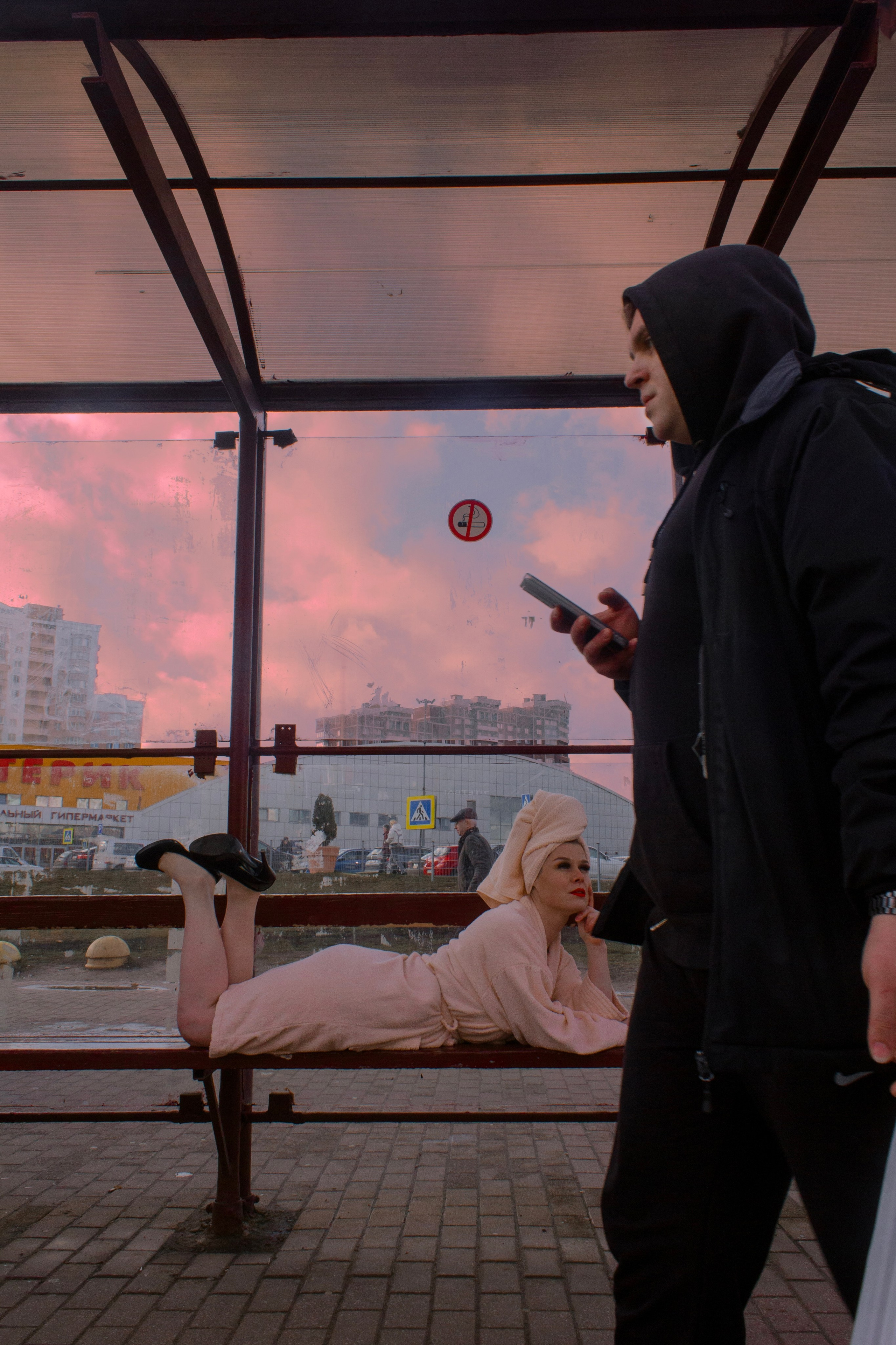 В городской солнечной ванне