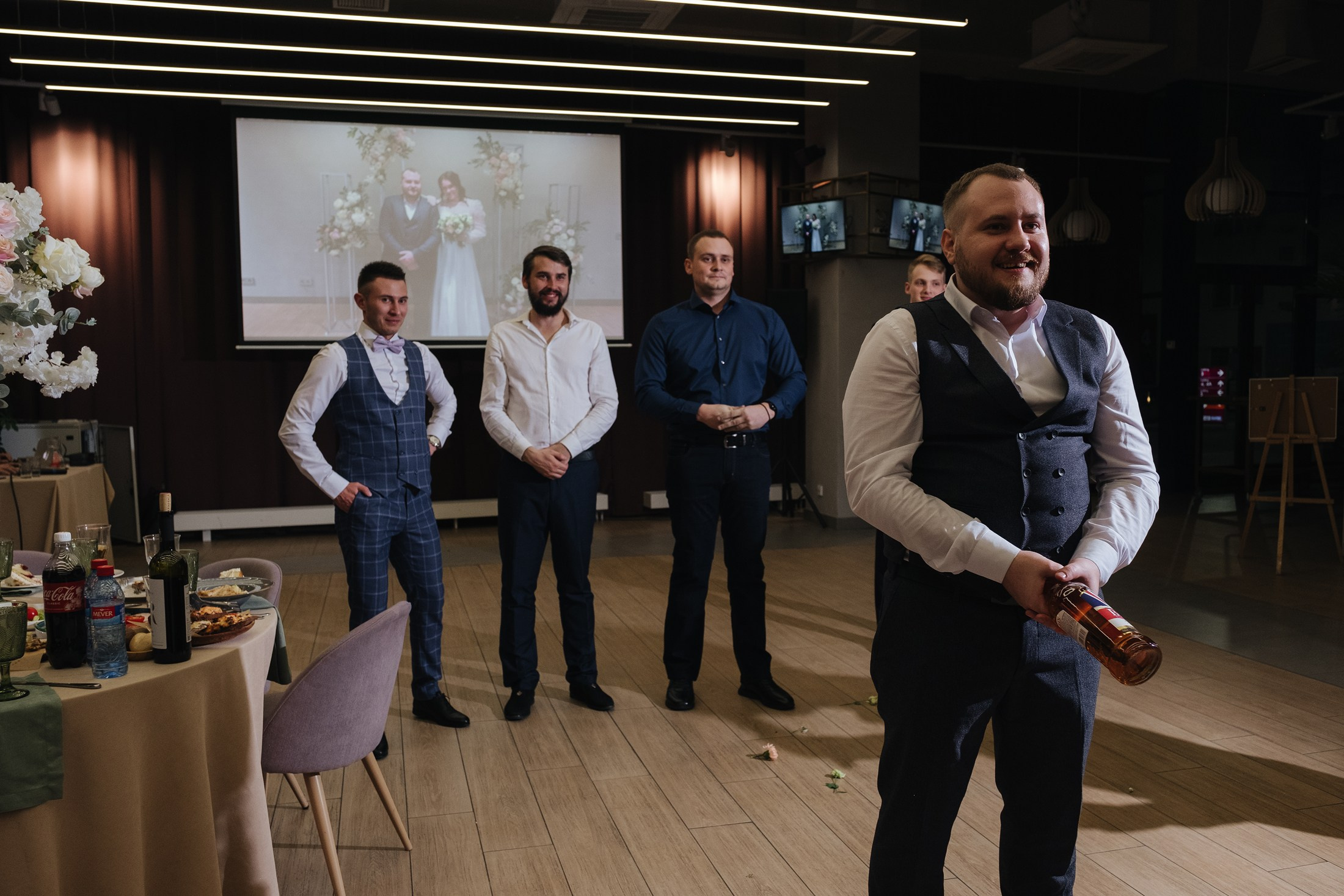 Свадебная фотосессия Москве — лучшие места, стиль, образы, красивые кадры, эмоции. Свадебный фотограф в Екатеринбурге — заказ профессиональной фотосесии, все виды фотосъемки