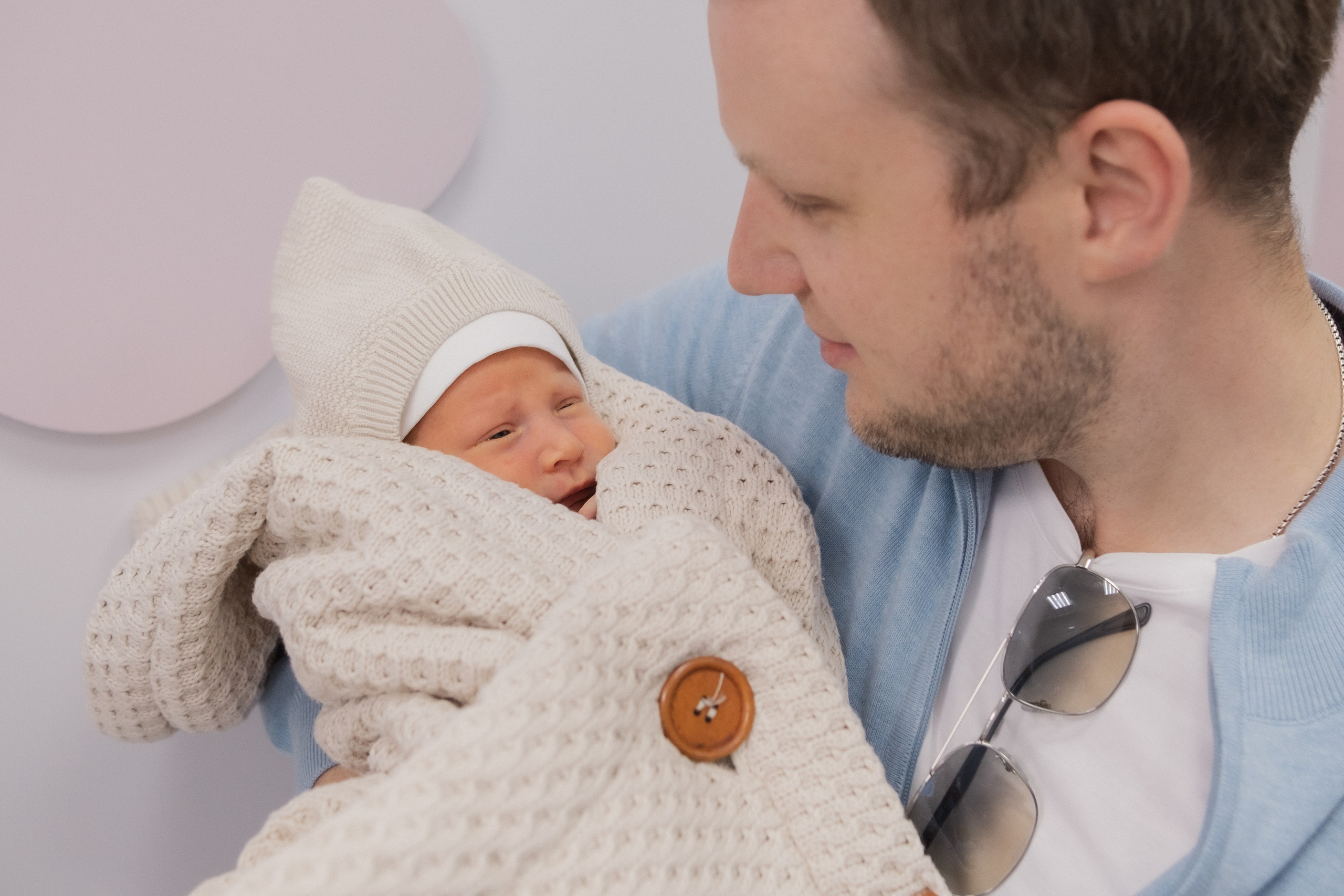 Мирон, первый день дома. Семейный фотограф Уфа Головченко Анастасия