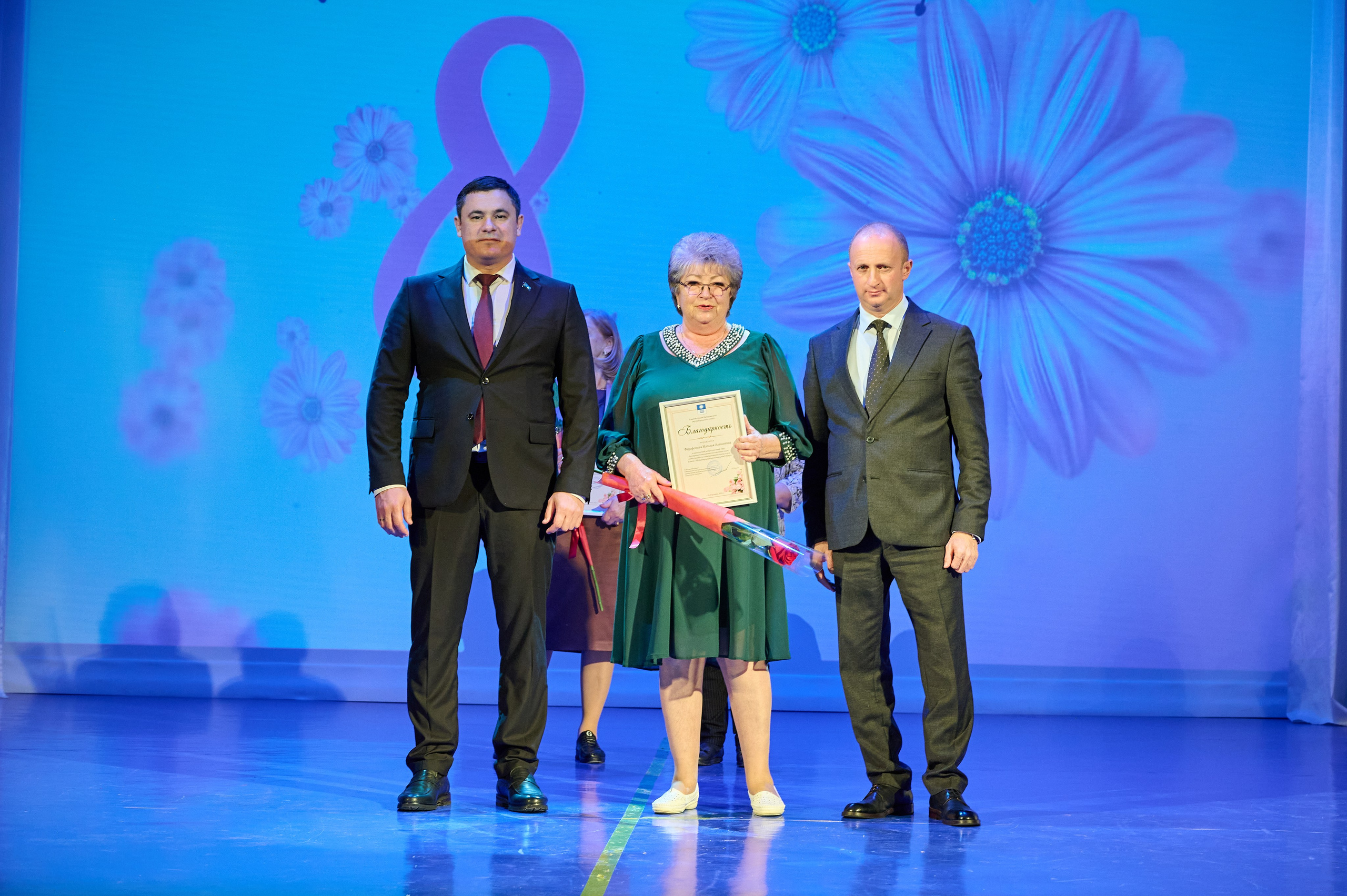 8 марта в Марьиной роще. Жизнь курорта Кабардинка в фотографиях