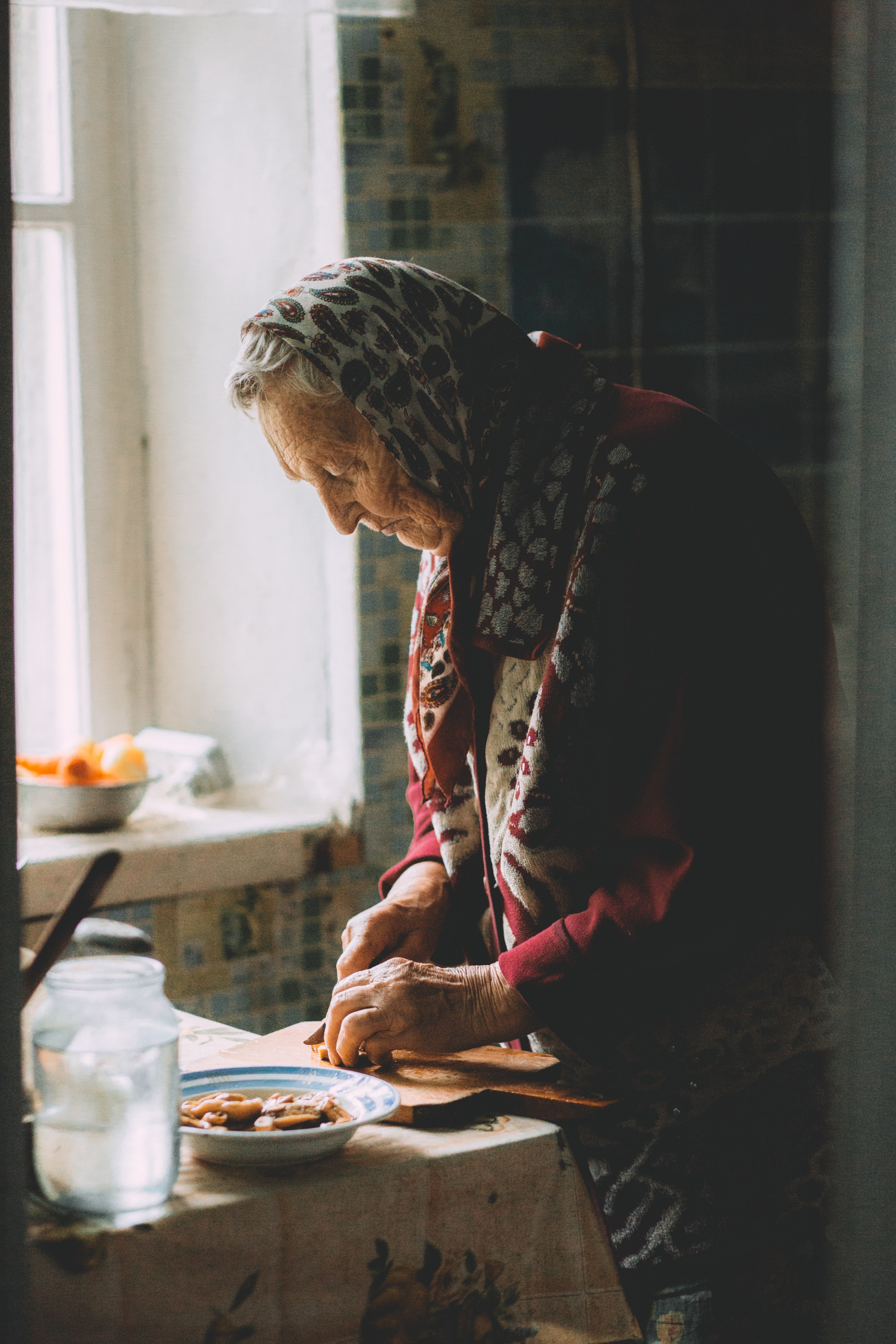 PROJECTS. Nastya Marchenko — based in Moscow Art and Documentary photographer. Works with memory, revelation, vulnerability & human states worldwide