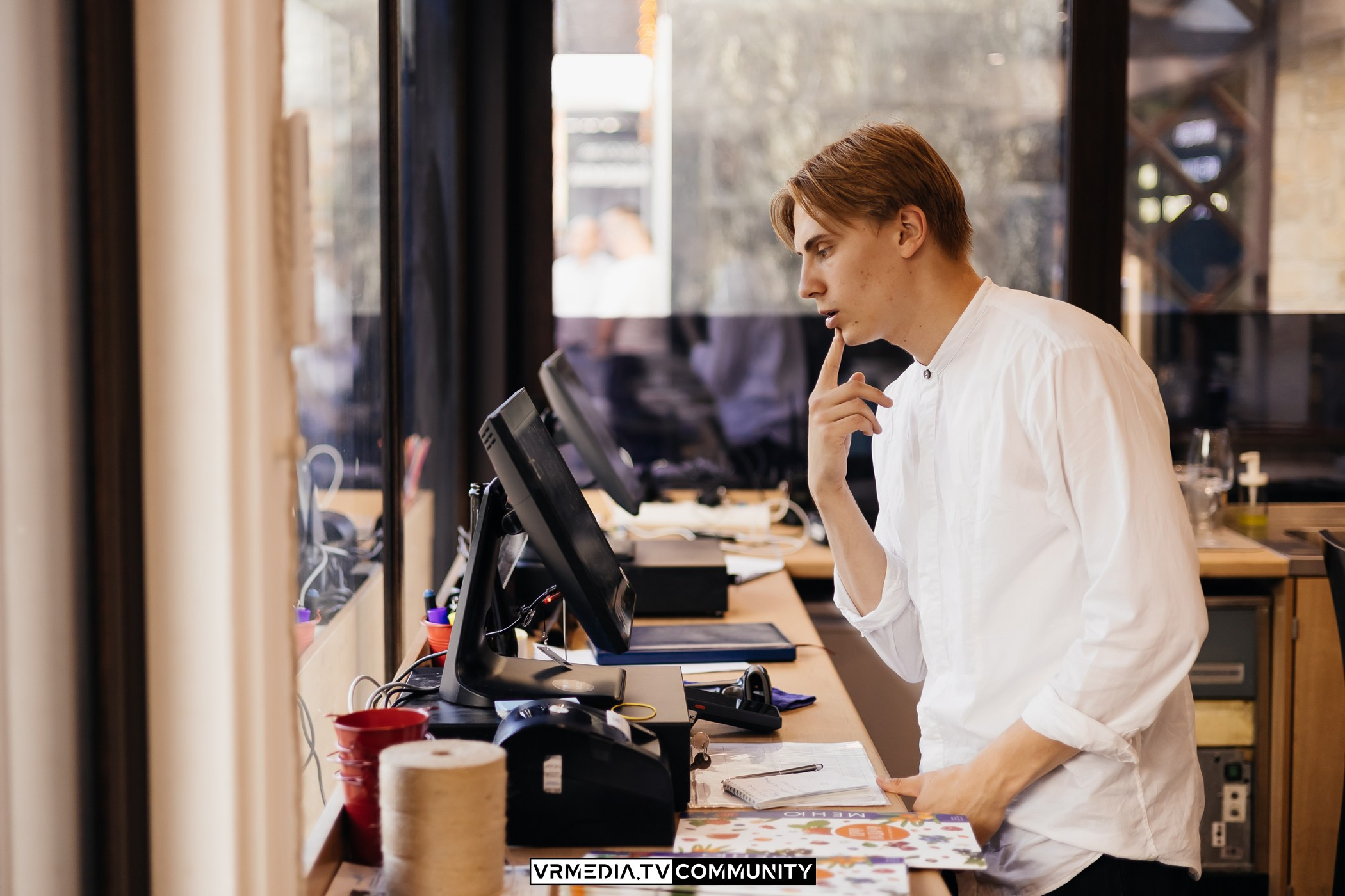 Ресторан «Volna»: Вечер на летней веранде «Хочу на дачу»