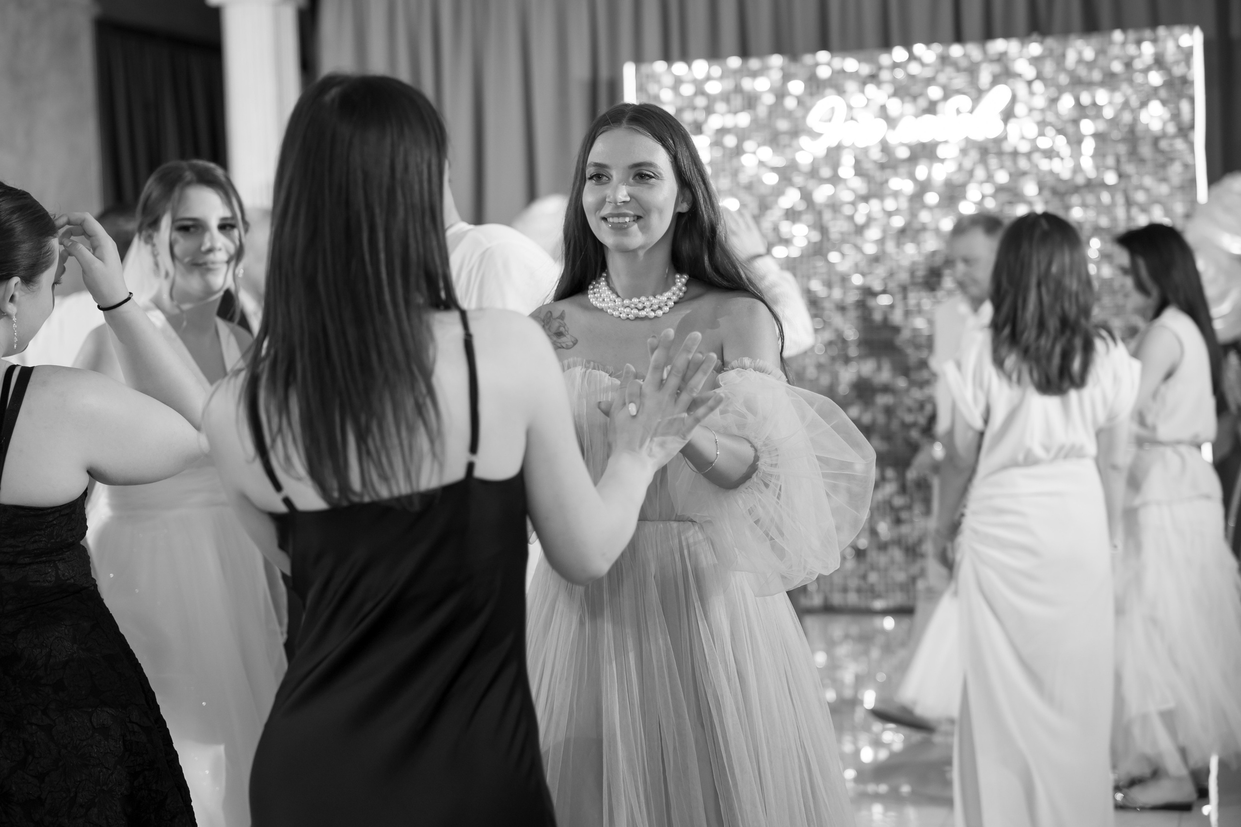 ЗАГС Бутово и Остафьево. Свадебный и репортажный фотограф (Москва, Королев и другие)