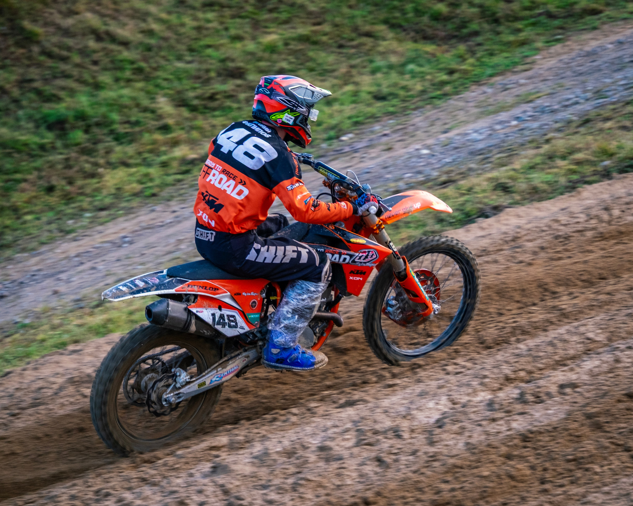 Мотокросс (Игора Драйв). Автомобильные фотографии и рисунки в Санкт-Петербурги Пашков Дмитрий