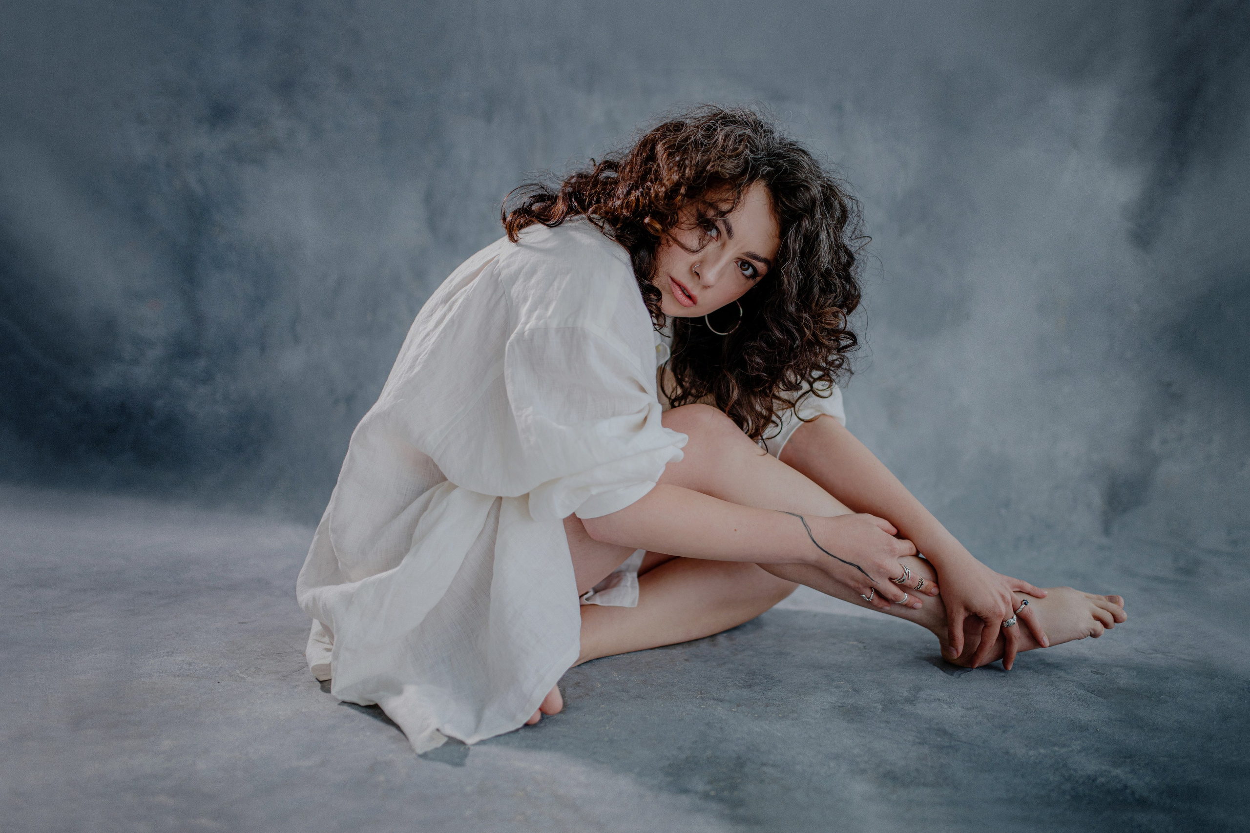 Портретный фотограф Александра Птица. Снимаю истории о вас