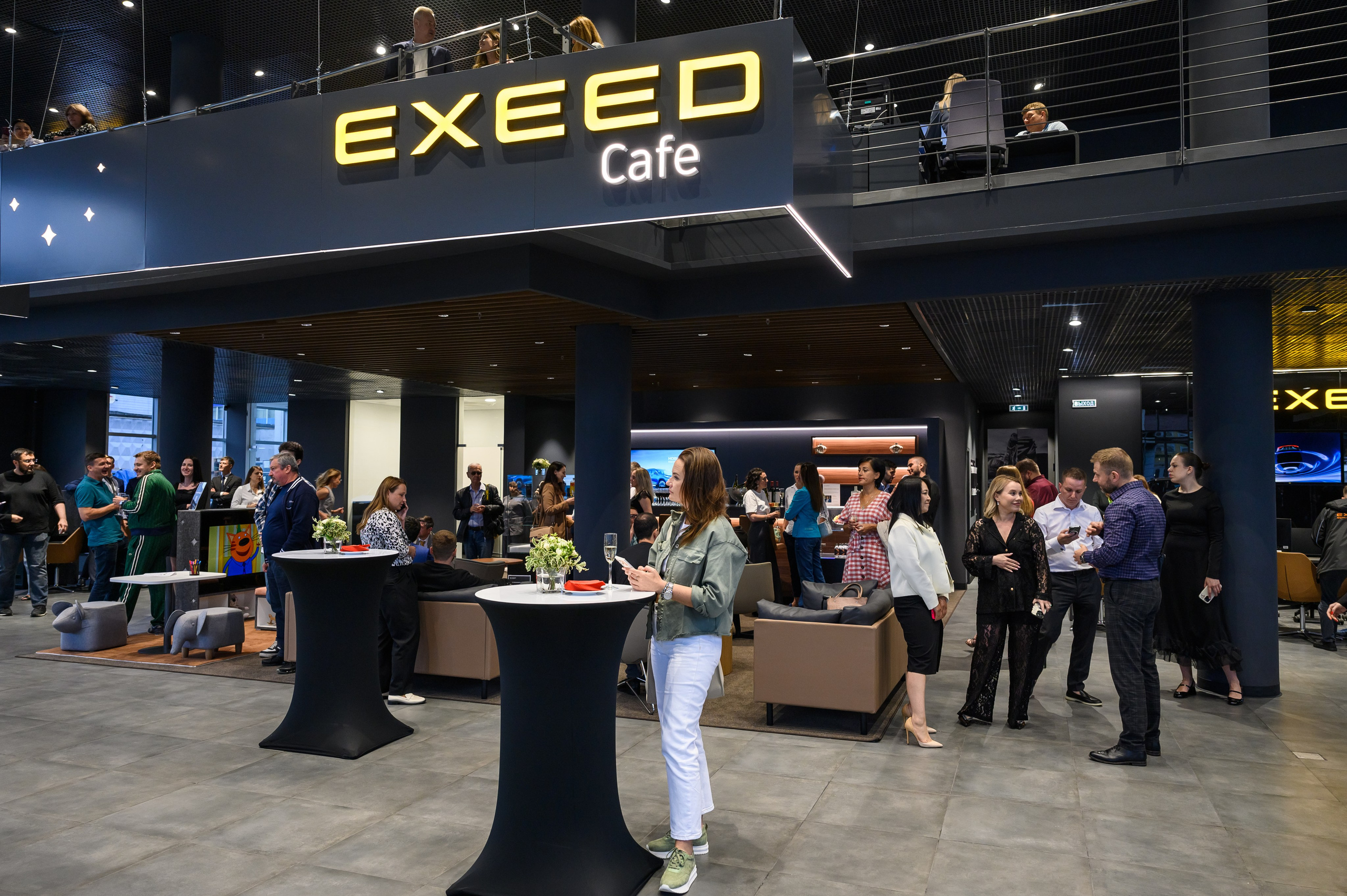 Открытие автосалона EXEED. Свадебный фотограф Москва Юрий Кульман