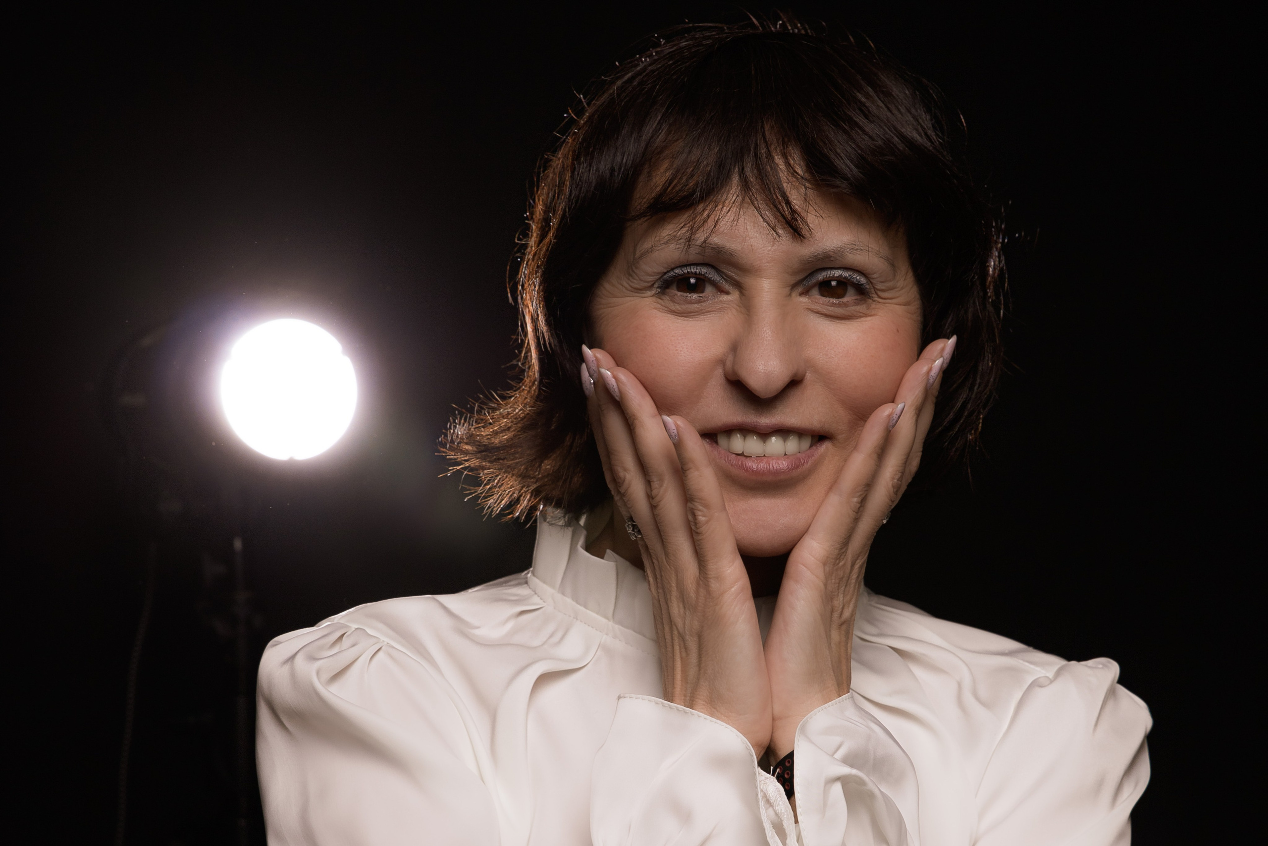 Сабина. ФОТОГРАФ РАДОСТИ Фотосессия в студии СПб. Портретный фотограф — Юрий Торлопов