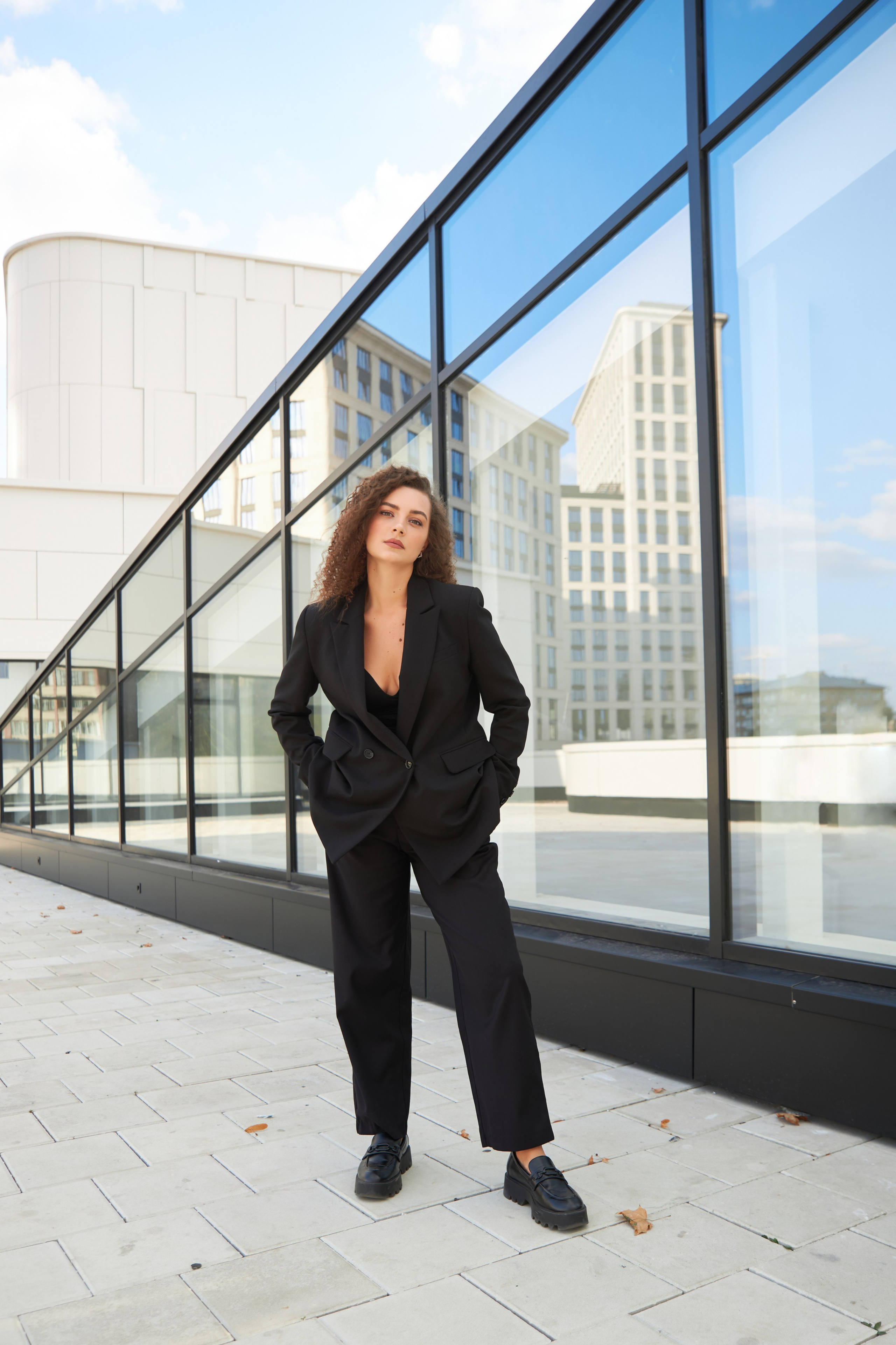 Уличная фотосессия для девушки. Brand и контент фотограф