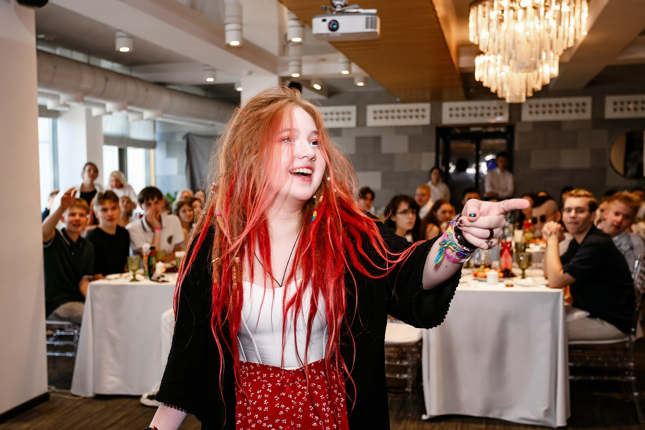 ВЫПУСКНОЙ \ Бирман\ Show today. Фотограф в  г. Новосибирск