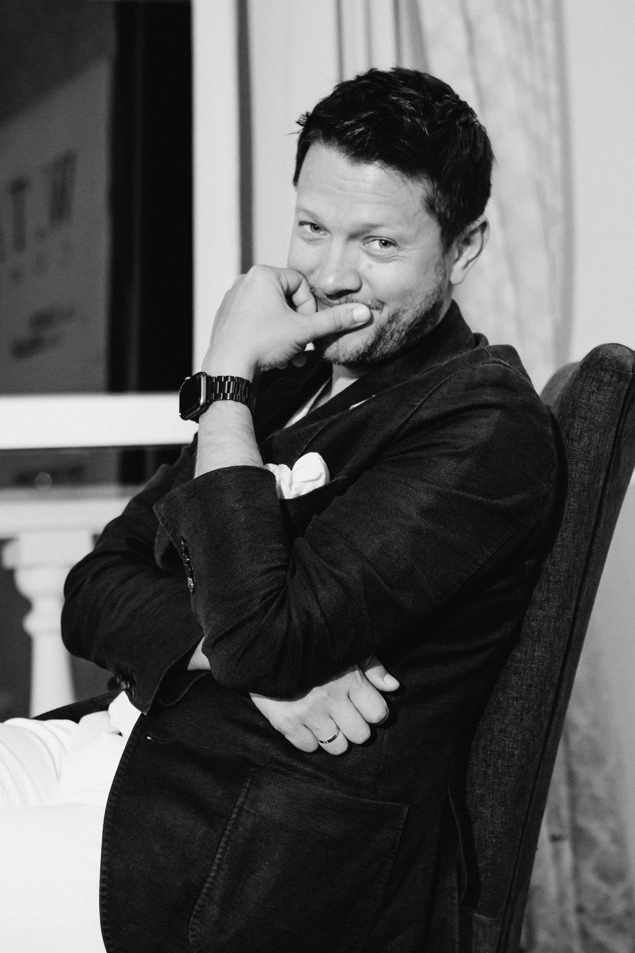 W.Talks. Photographer in Batumi, Georgia Pavel Sharnikov