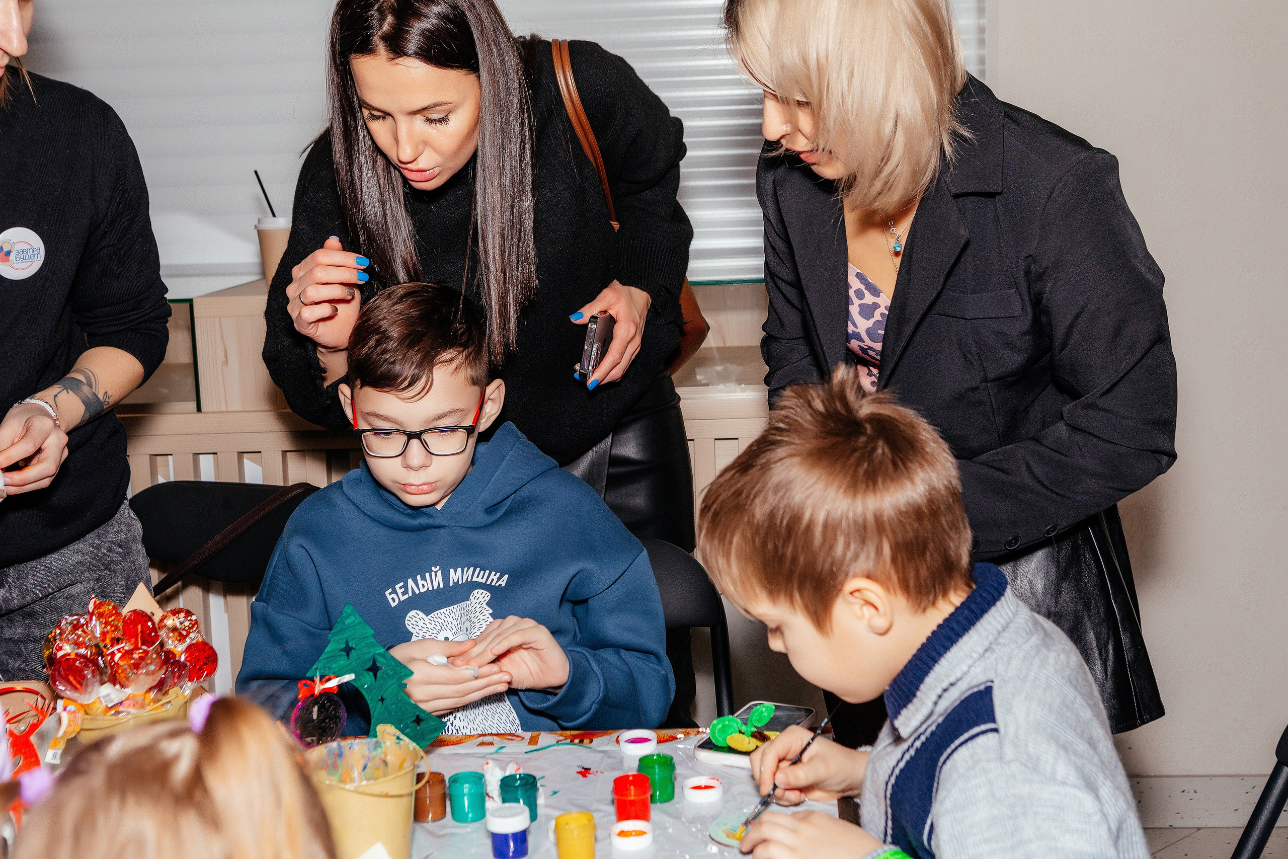 Благотворительный НГ. Фонд Завтра. Контент фотограф, съемка для маркетплейсов, фуд съемка и репортажи в Новосибирске Ралия Галеева