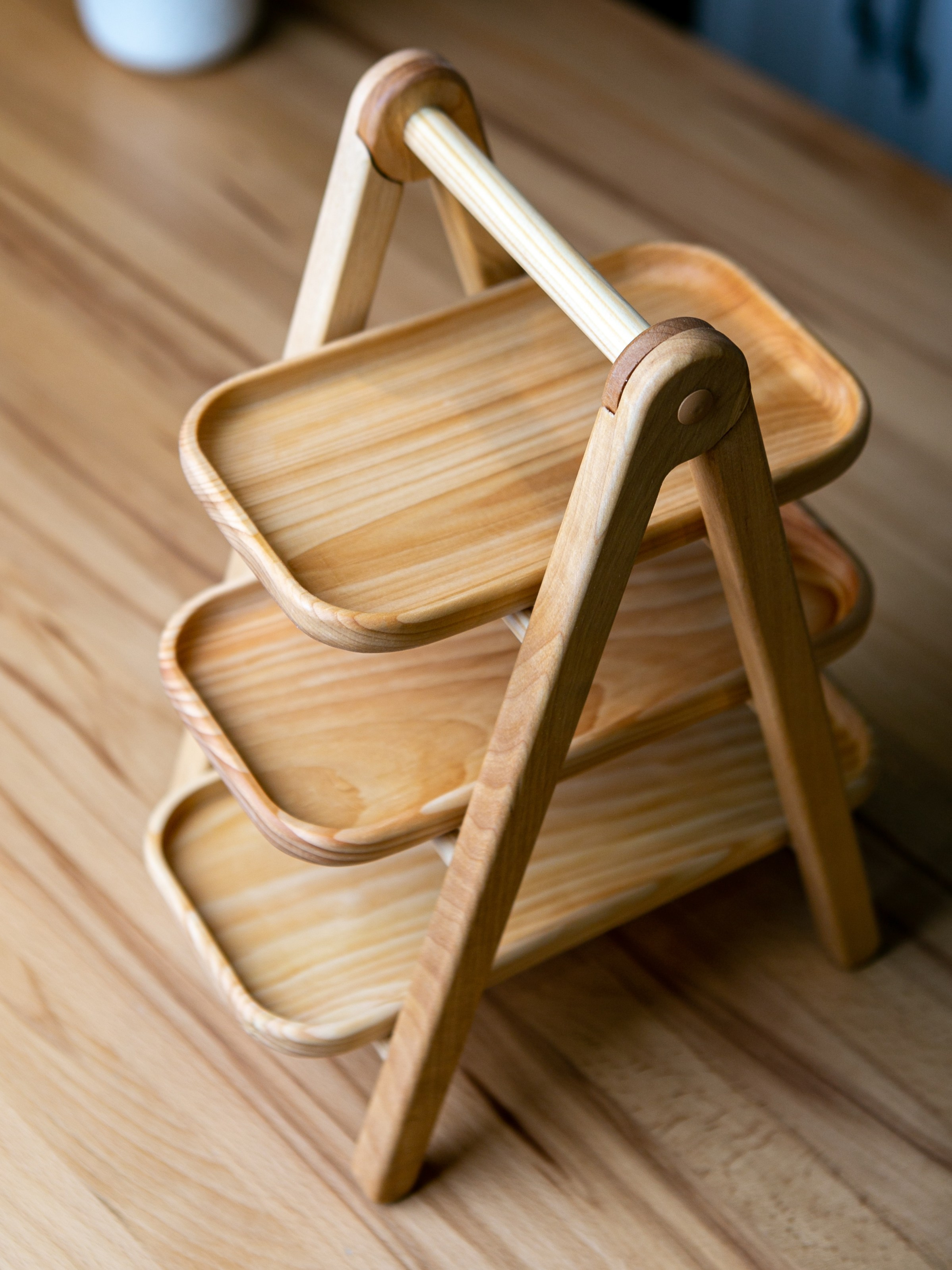 Подносы и этажерки. Контент фотограф, съемка для маркетплейсов, фуд съемка и репортажи в Новосибирске Ралия Галеева