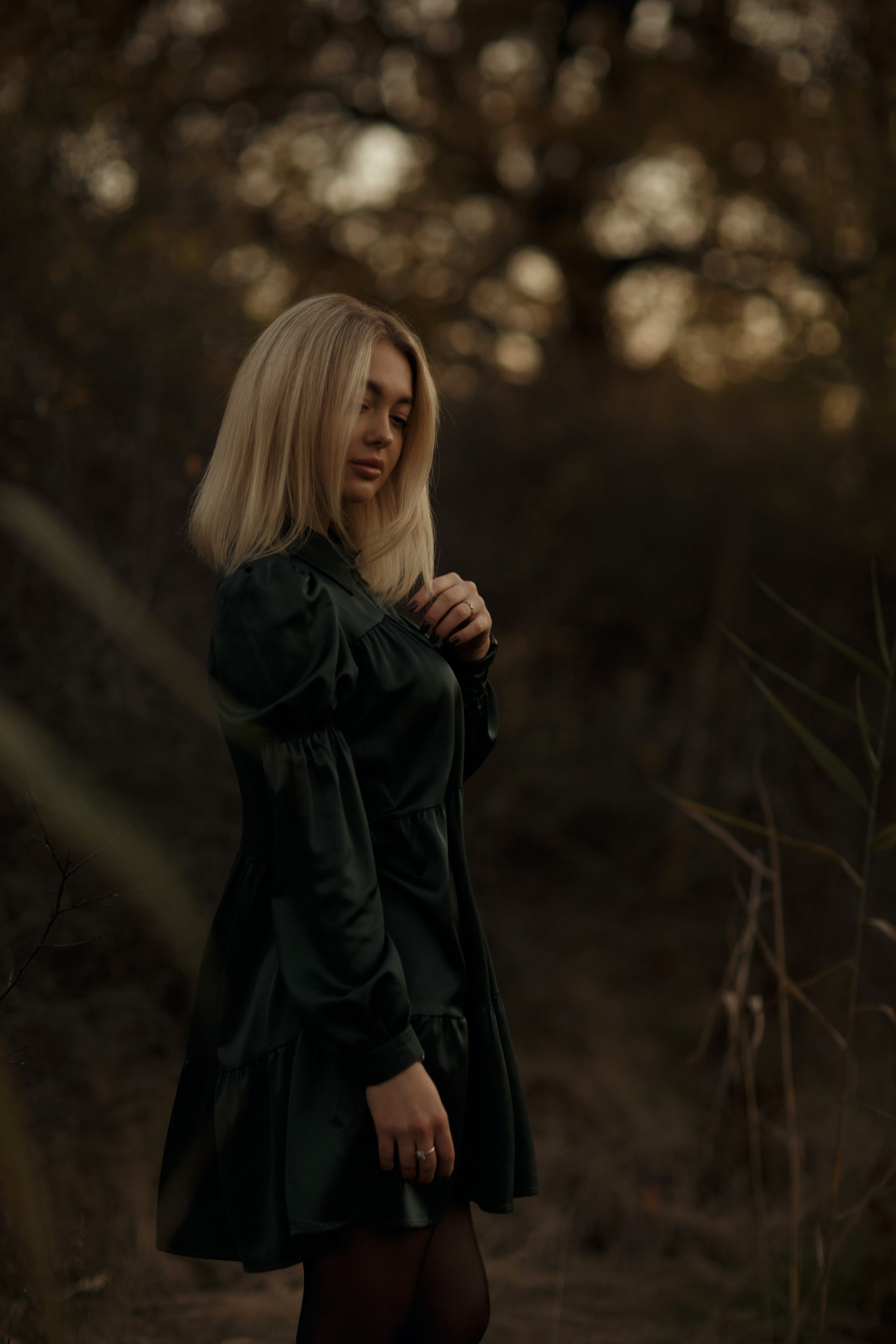 Даша в лесу. Свадебный, предметный и портретный фотограф в Волгограде