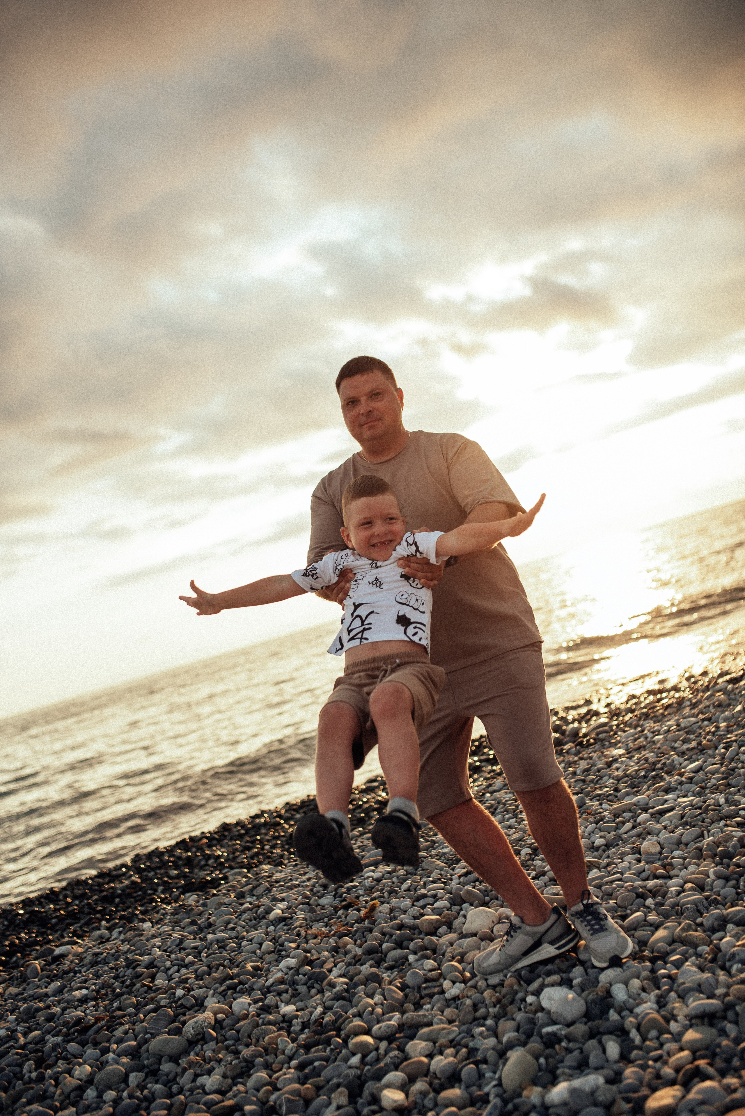 Семейная Фотосессия на соре в Сочи Лазаревской, Лос, Дагомысе, Адлере. Фотограф в Сочи — Маргарита Поганова