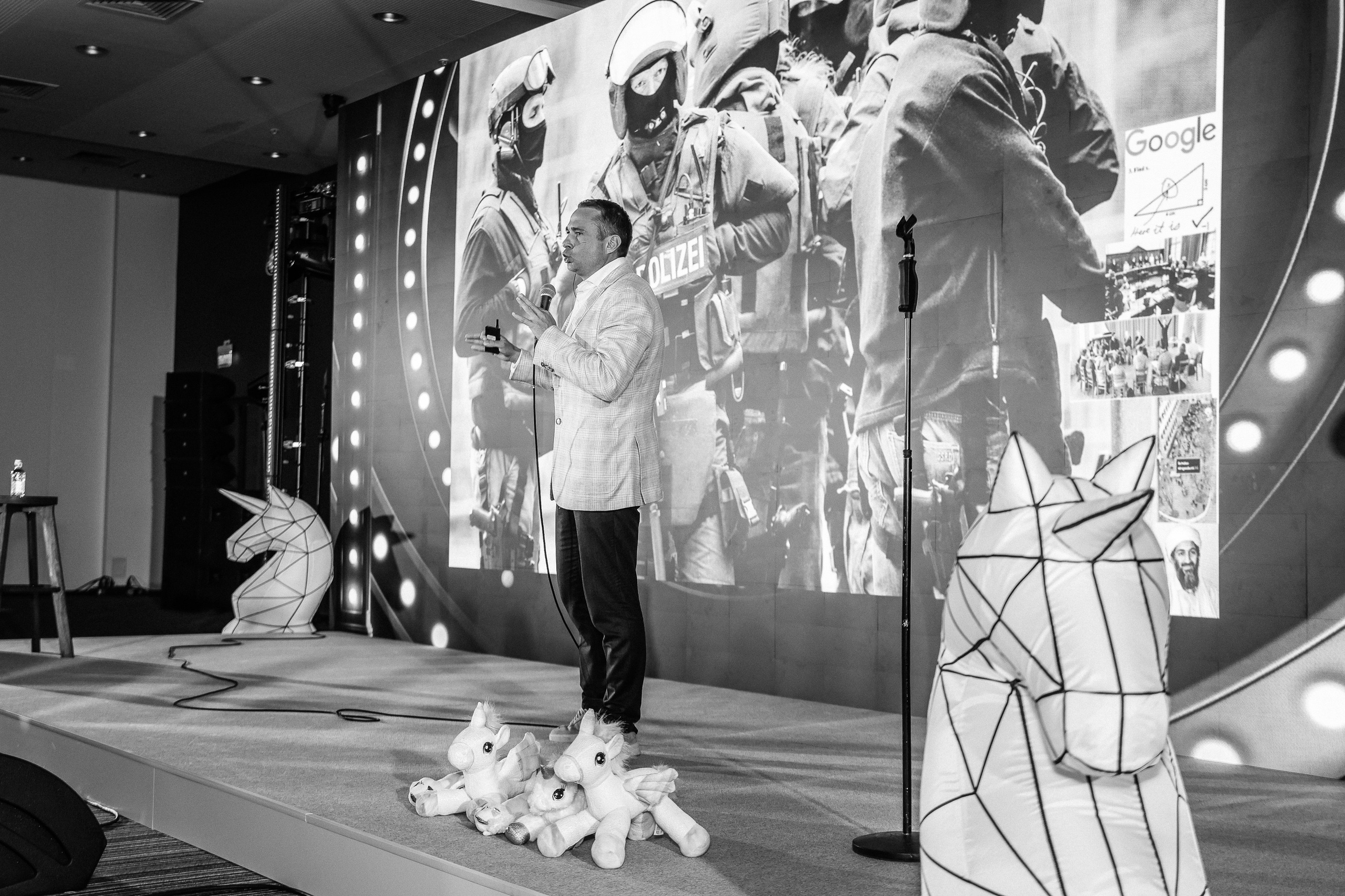 BUSNESS STANDUP с Оскаром Хартманном. Фотограф Юлия Мальцева