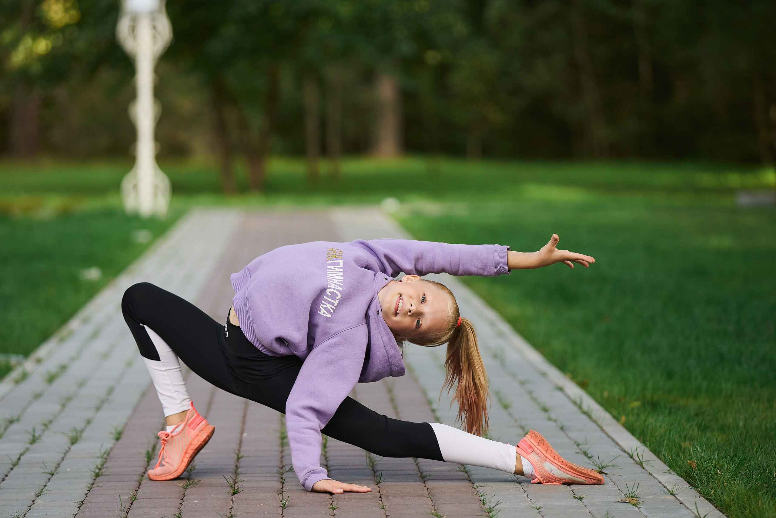 Спортивная фотосессия гимнасток и танцоров в Заволжье. Фотограф в Заволжье Алексей Шабалин
