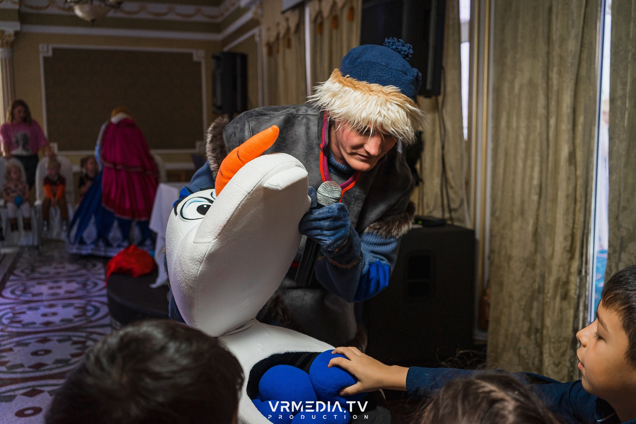 ХОЛОДНОЕ СЕРДЦЕ в ресторане «Империя»