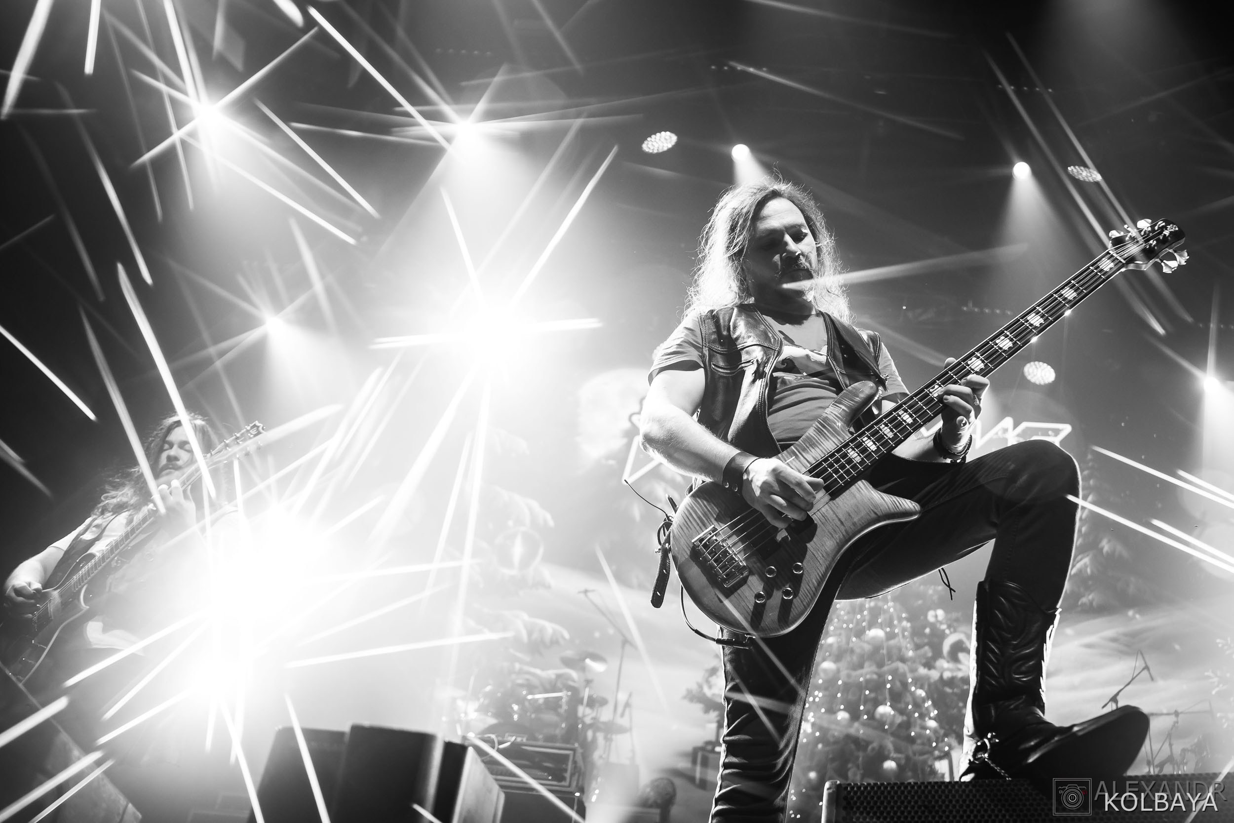 Фоторепортаж с Метал-Елки 2026. Концертный и театральный репортажный фотограф в Москве Александр Колбая