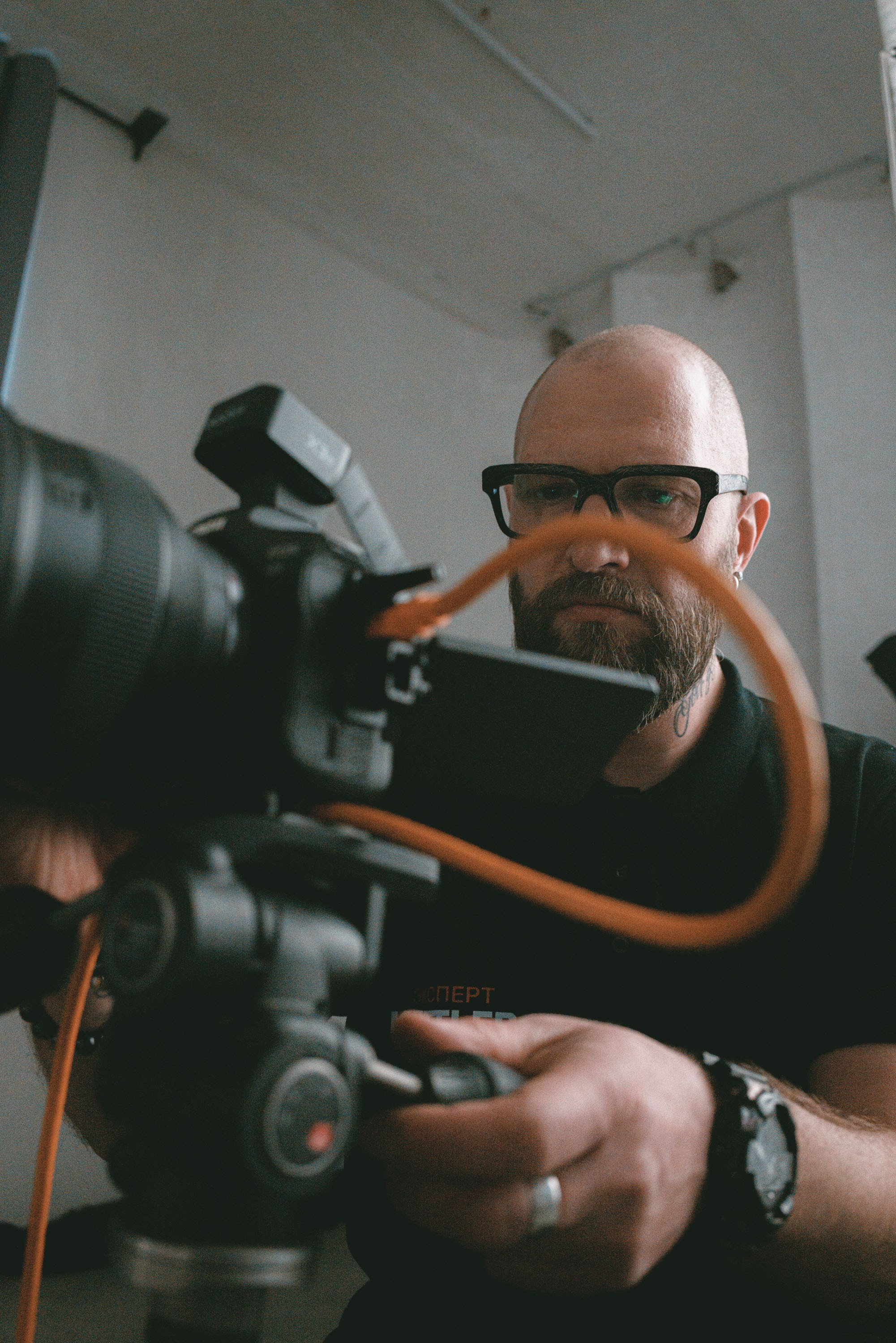 Behind the scene. Bivol images