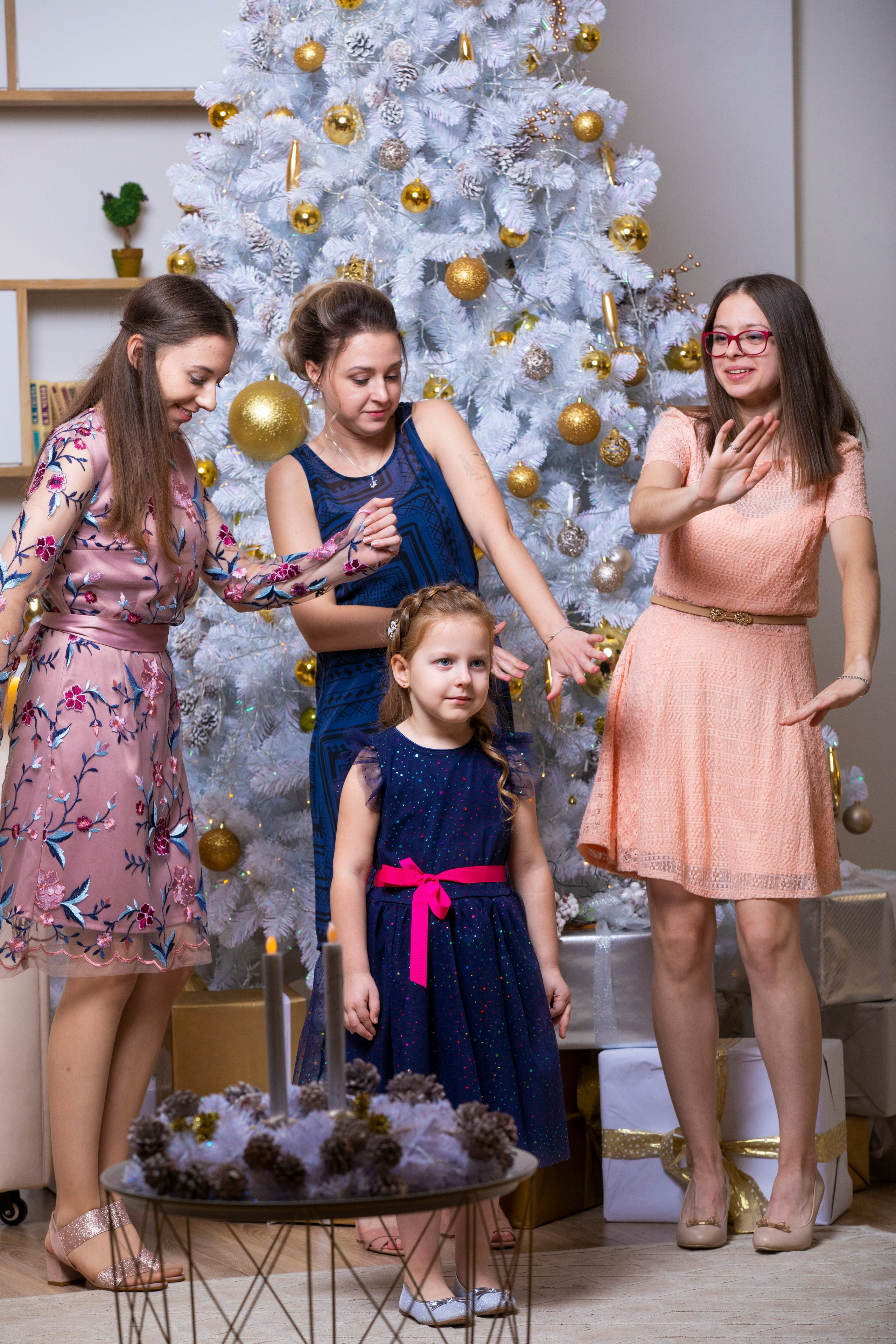 Семейные Съёмки в студии. ФОТОХУДОЖНИК