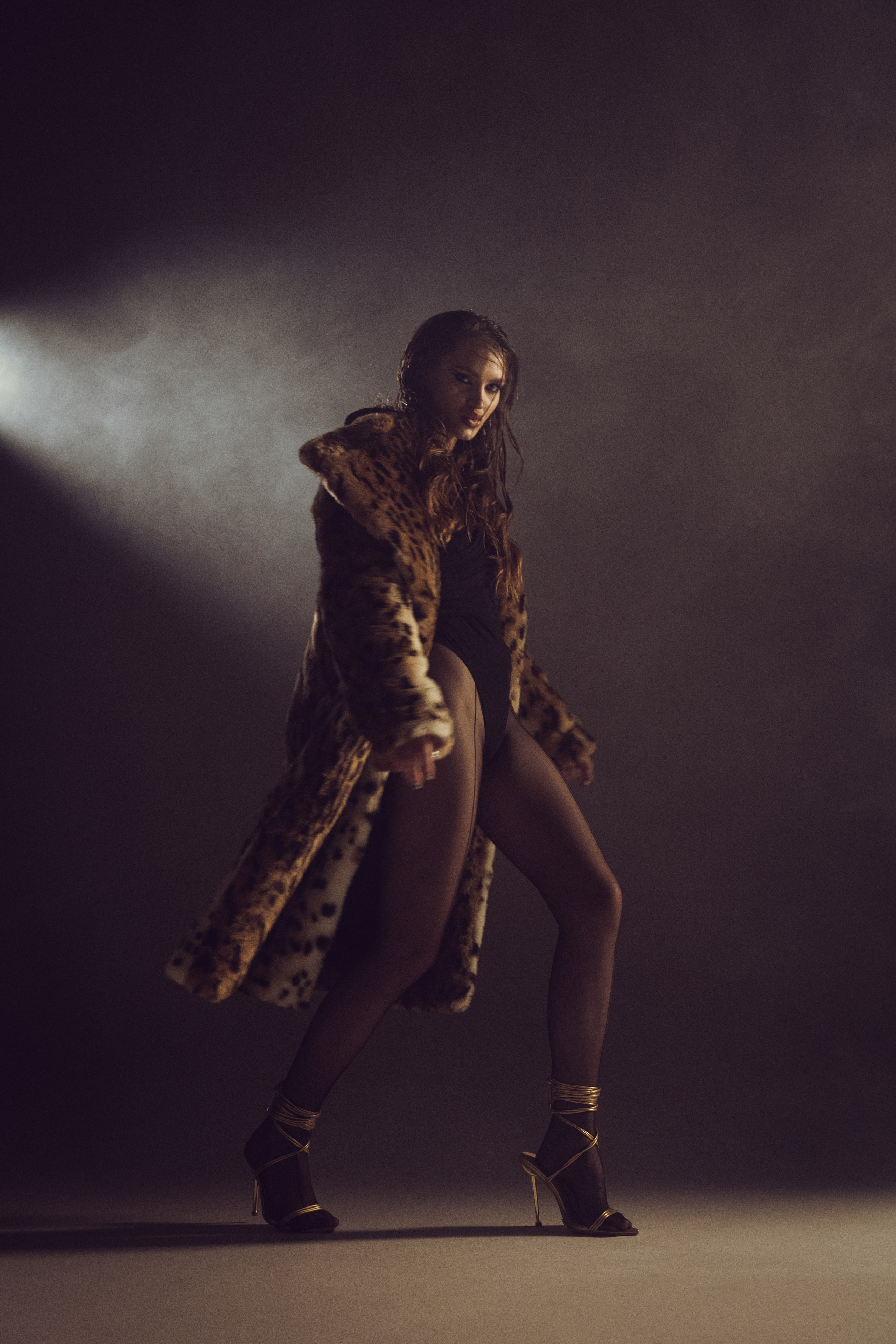 Студийные женские. Фотограф в г. Уссурийск Юлия Зозуля