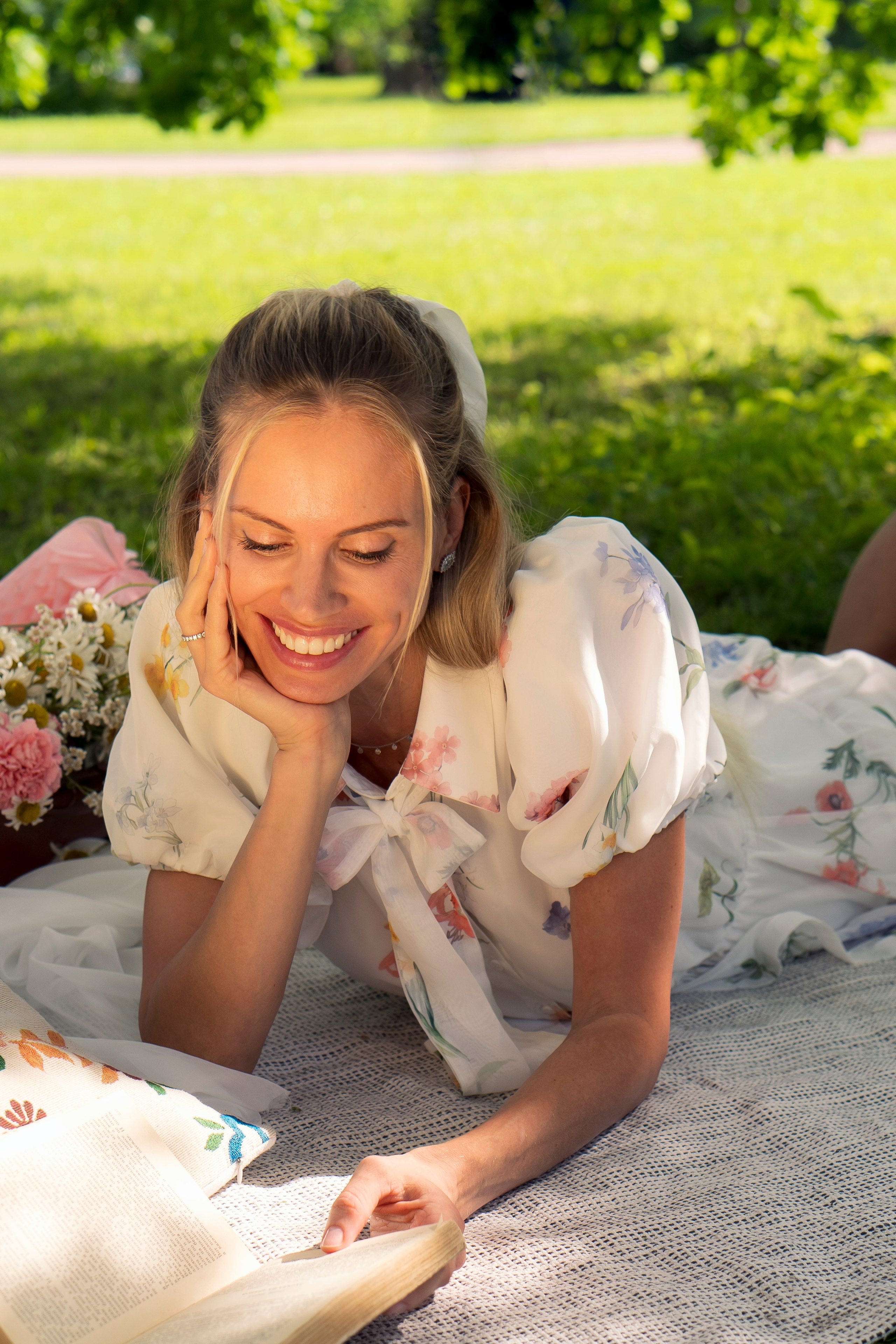 Елизавета. Портрет. Пикник. Главная