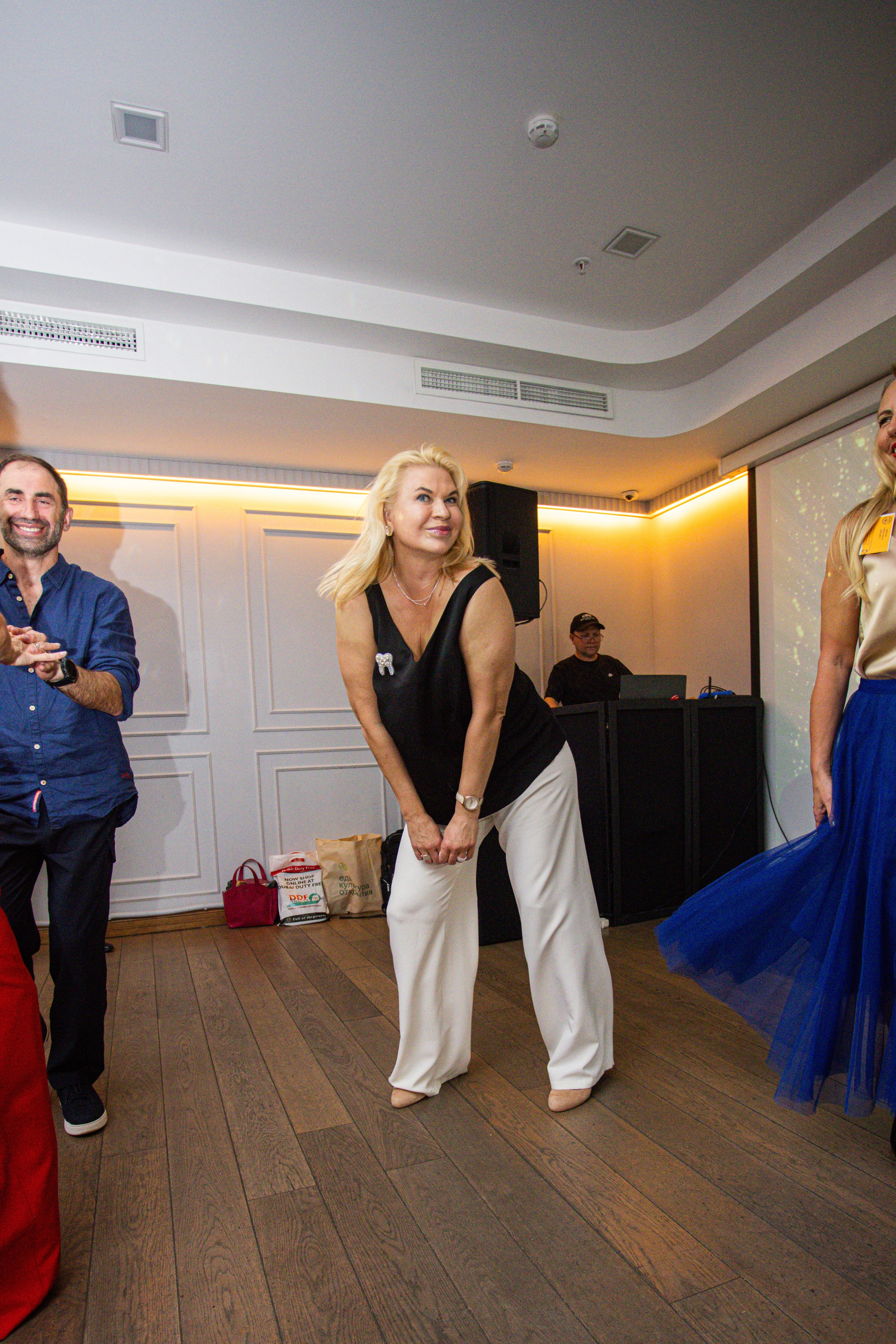 Встреча выпускников. Стоматологи СПб. Семейный фотограф в Вышнем Волочке — Ульяна Иванова | Фотосессии для всей семьи