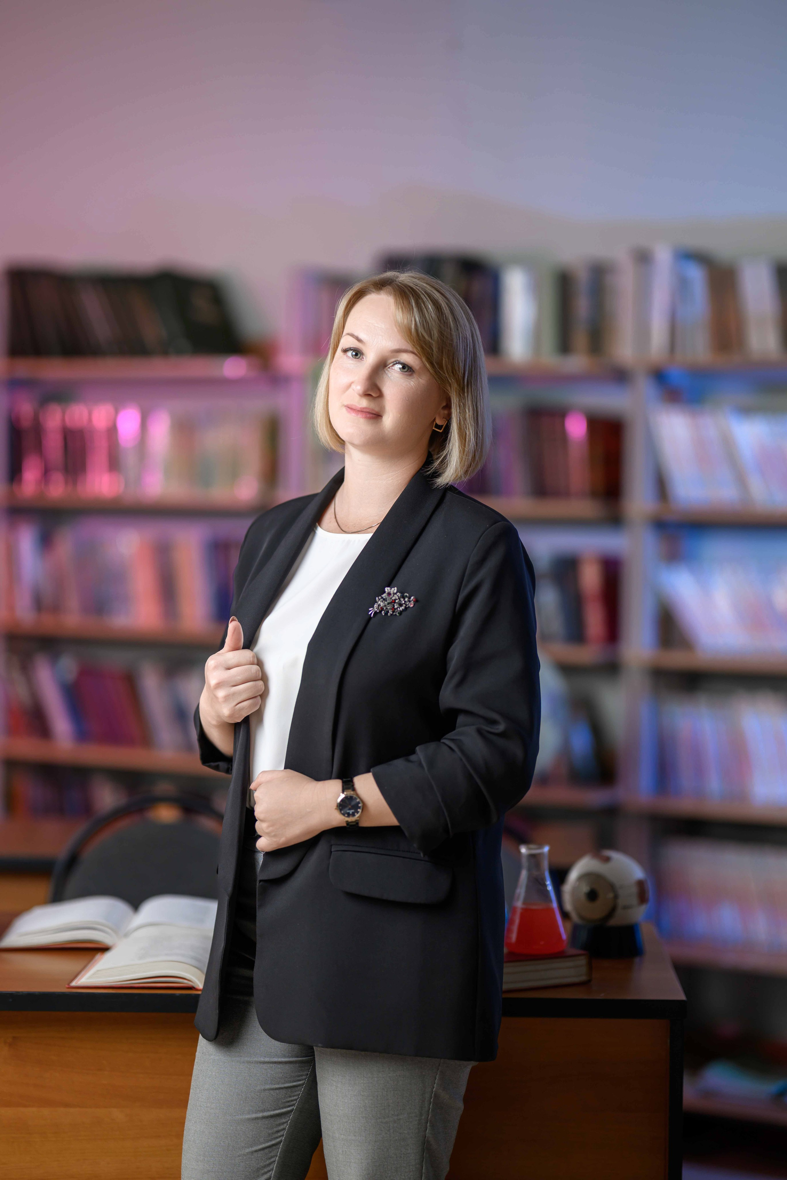 9 класс библиотека. Свадебный фотограф Белгород Валуйки Старый Оскол Воронеж