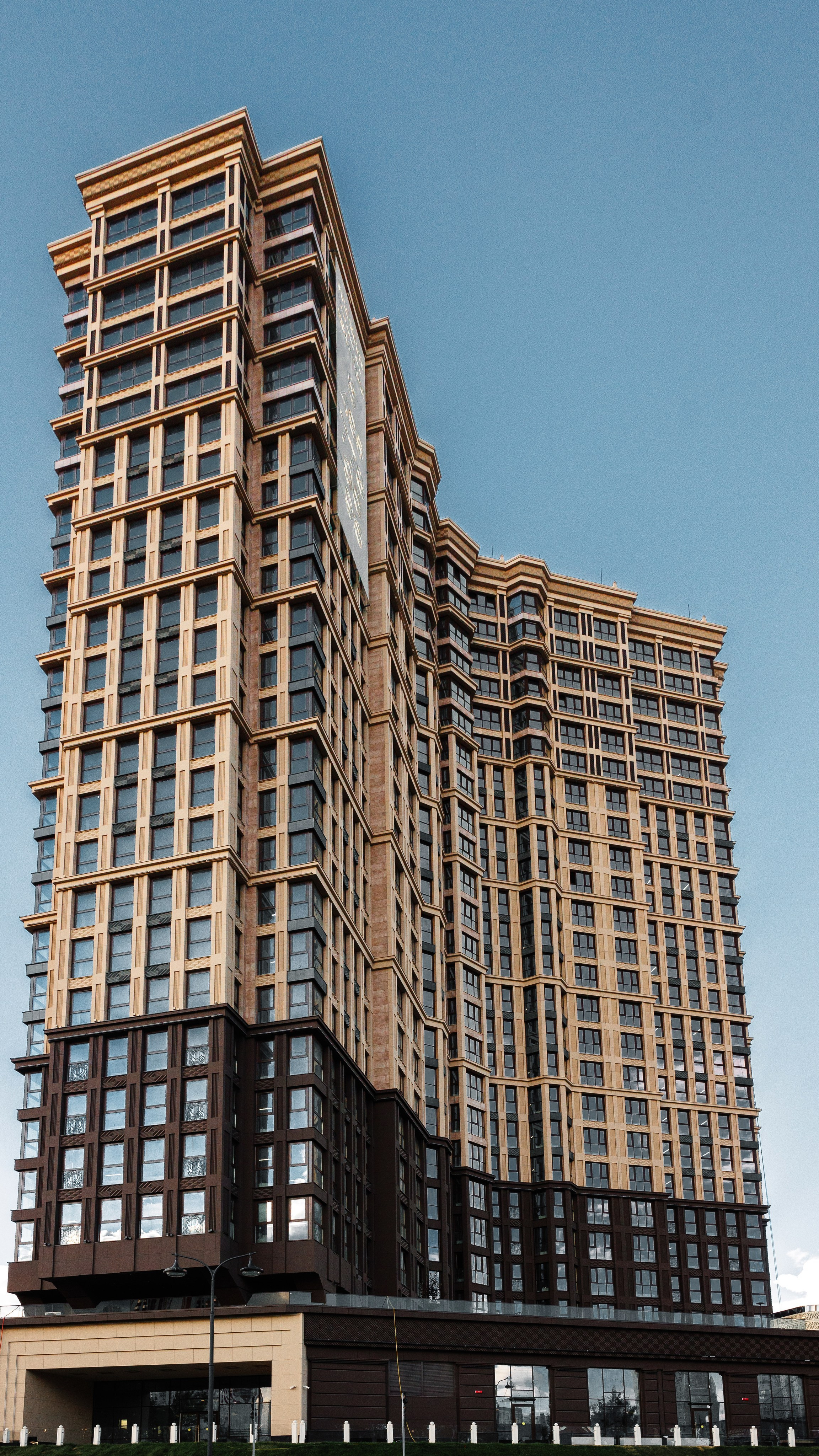 FULL HOUSE. АЛТ Портфолио