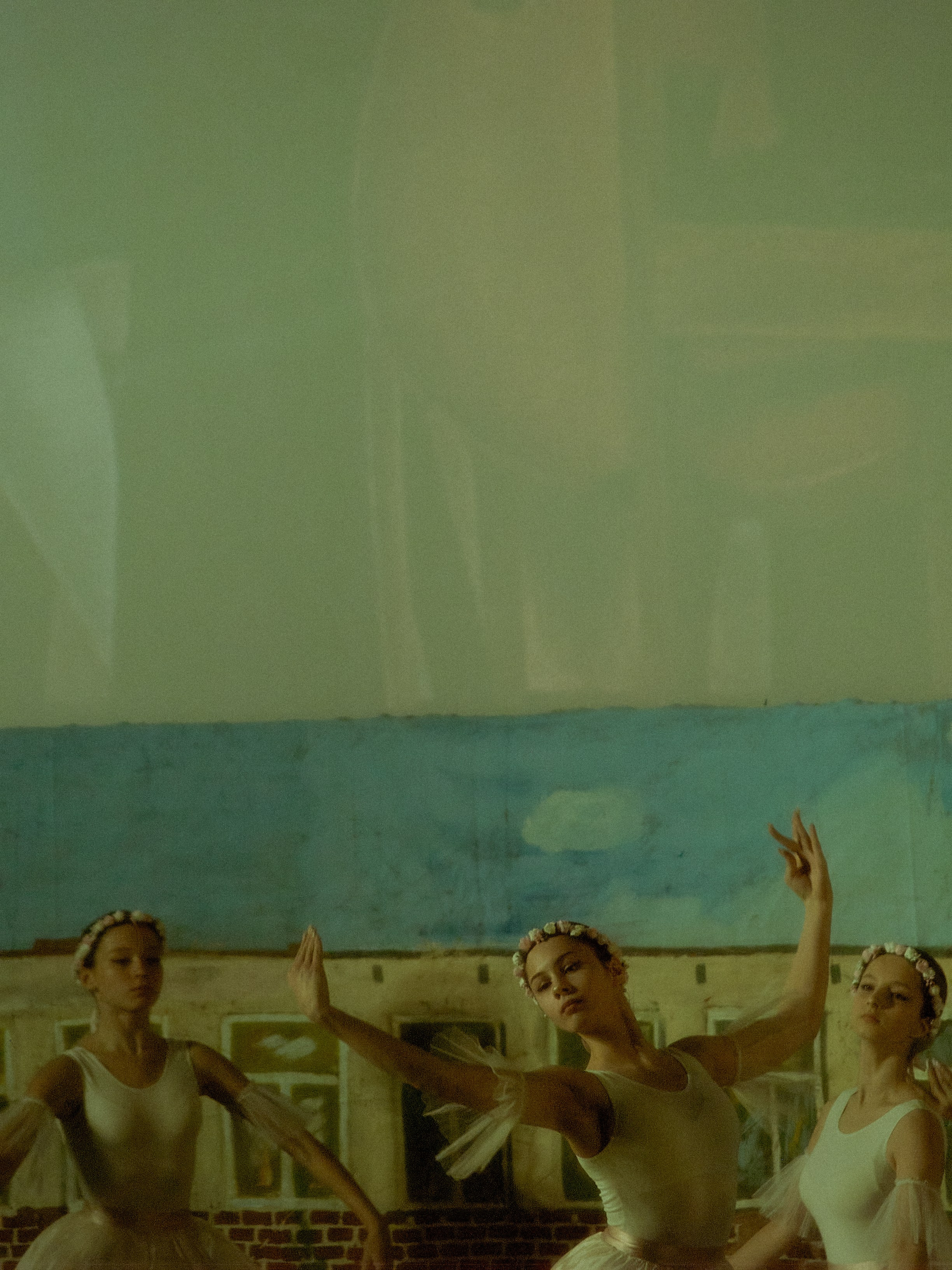 Silence between the notes. Фотограф Елизавета Маслова. Москва. Art, Fashion