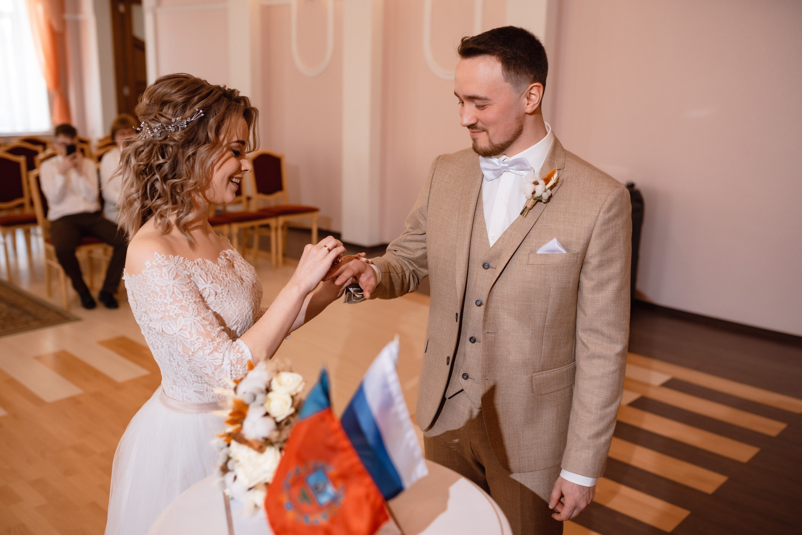 Свадебная фотосъемка в Барнауле. Свадебный фотограф Барнаул. Сергей Богомолов. Свадебный и семейный фотограф