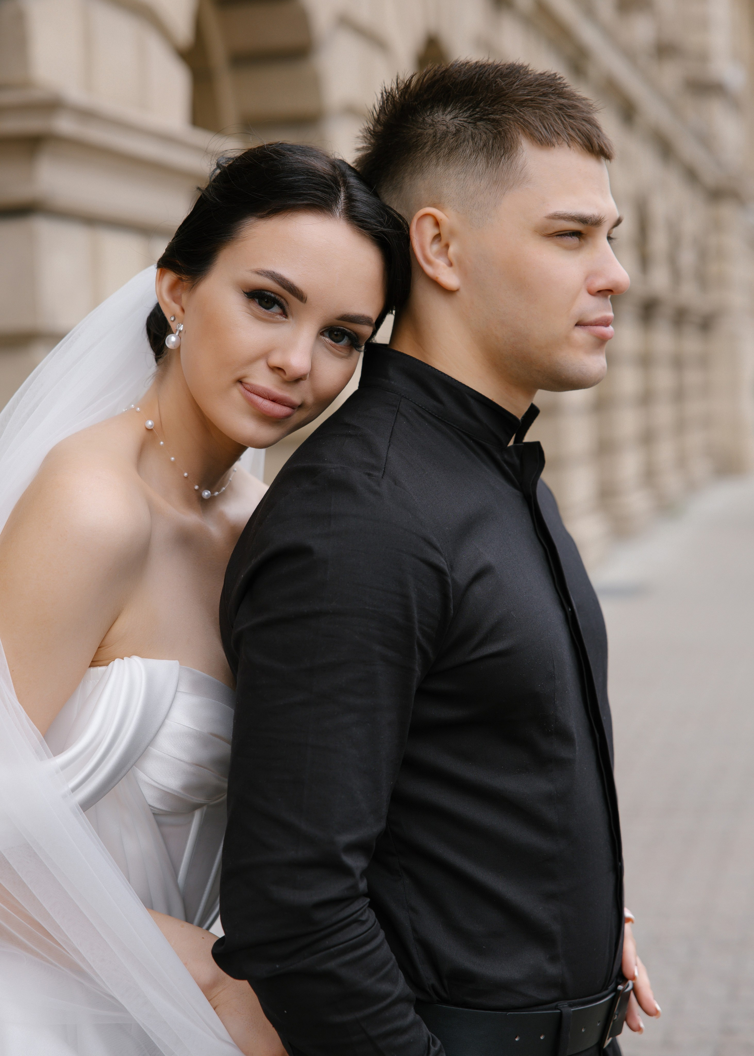 Дарина и Данил в музее изобразительных искусств. Свадебный фотограф в Калининграде Ольга Пасечник