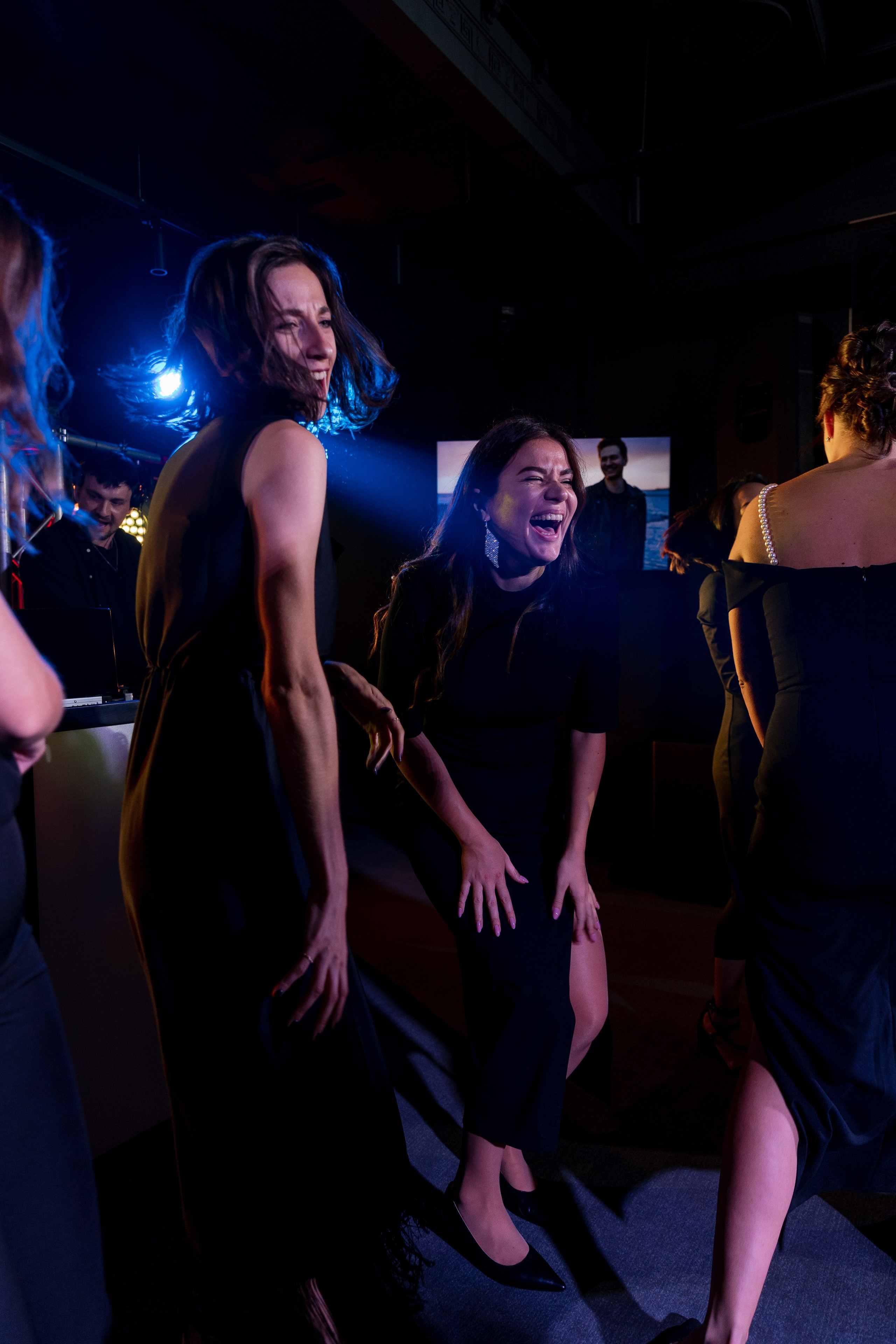 Это по любви…. Фотограф Эмиль Исякаев