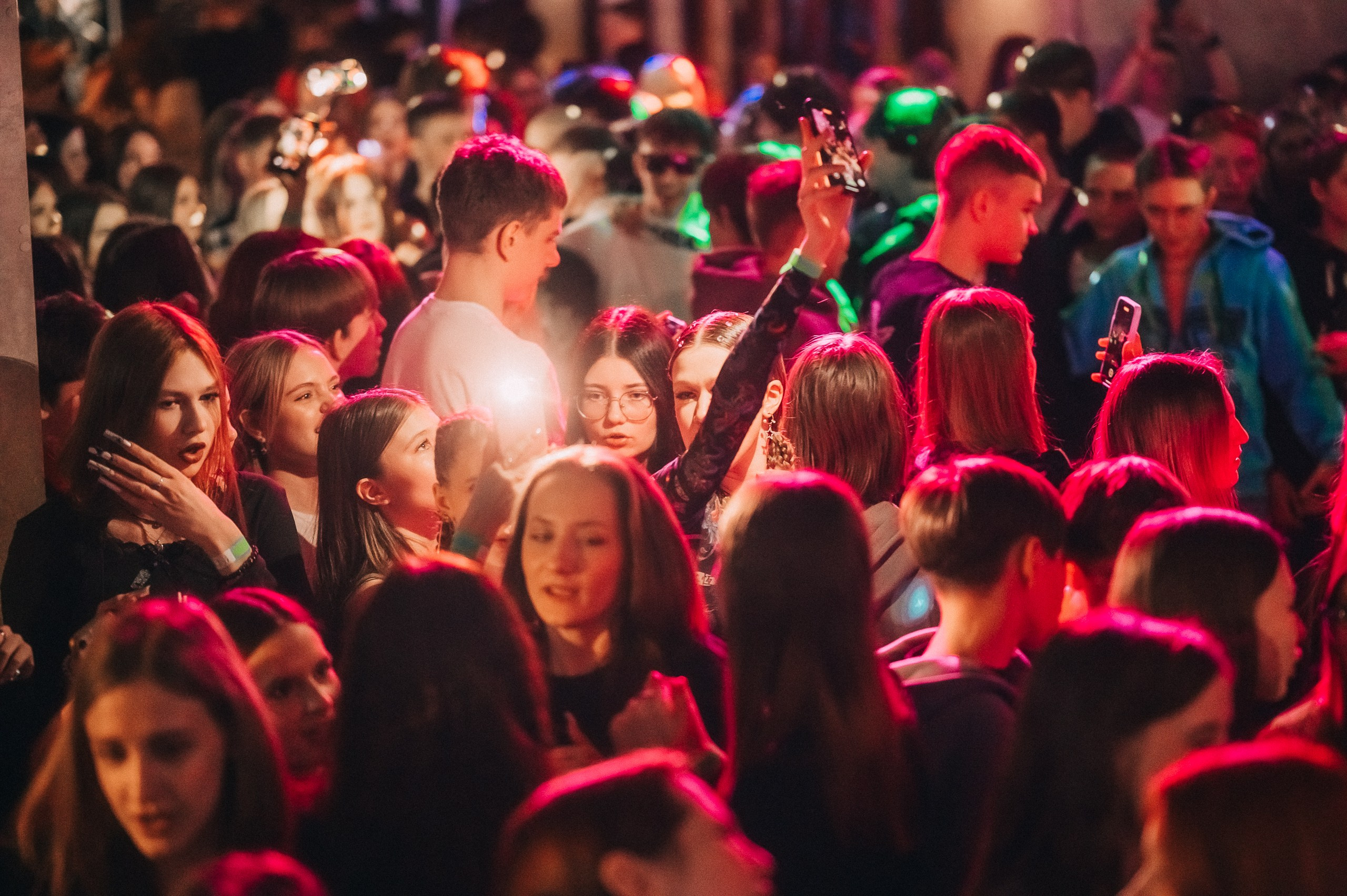 8 MARCH WOMENS DAY PARTY. Фотограф в Кемерово Владислав Шульц