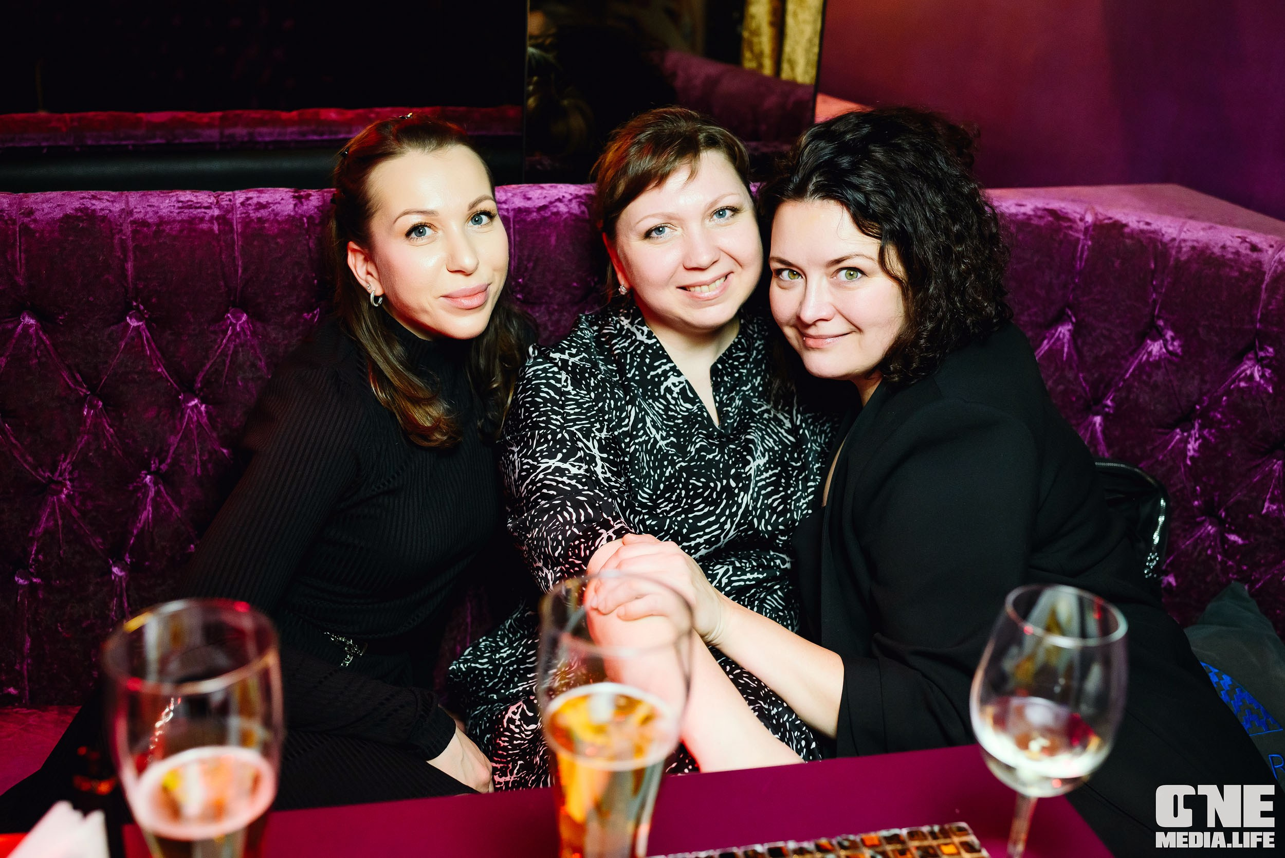 Фоторепортаж из караоке-клуба Эйфория. One Media Life: фоторепортажи, фотоотчеты с мероприятий и заведений