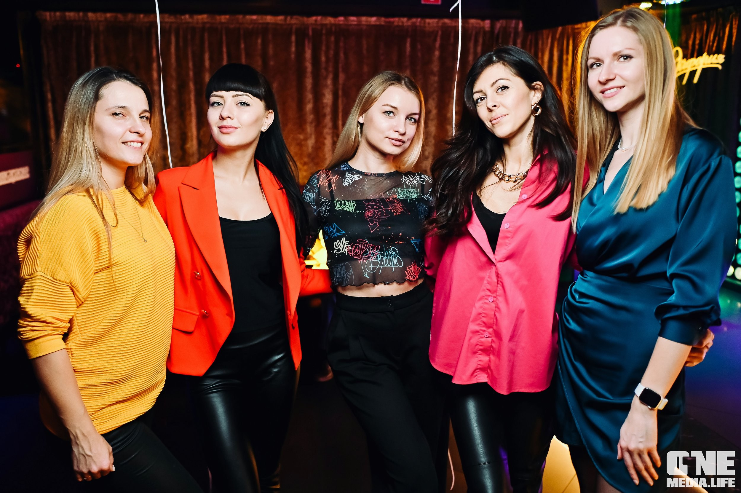 Фоторепортаж из караоке-клуба Эйфория. One Media Life: фоторепортажи, фотоотчеты с мероприятий и заведений