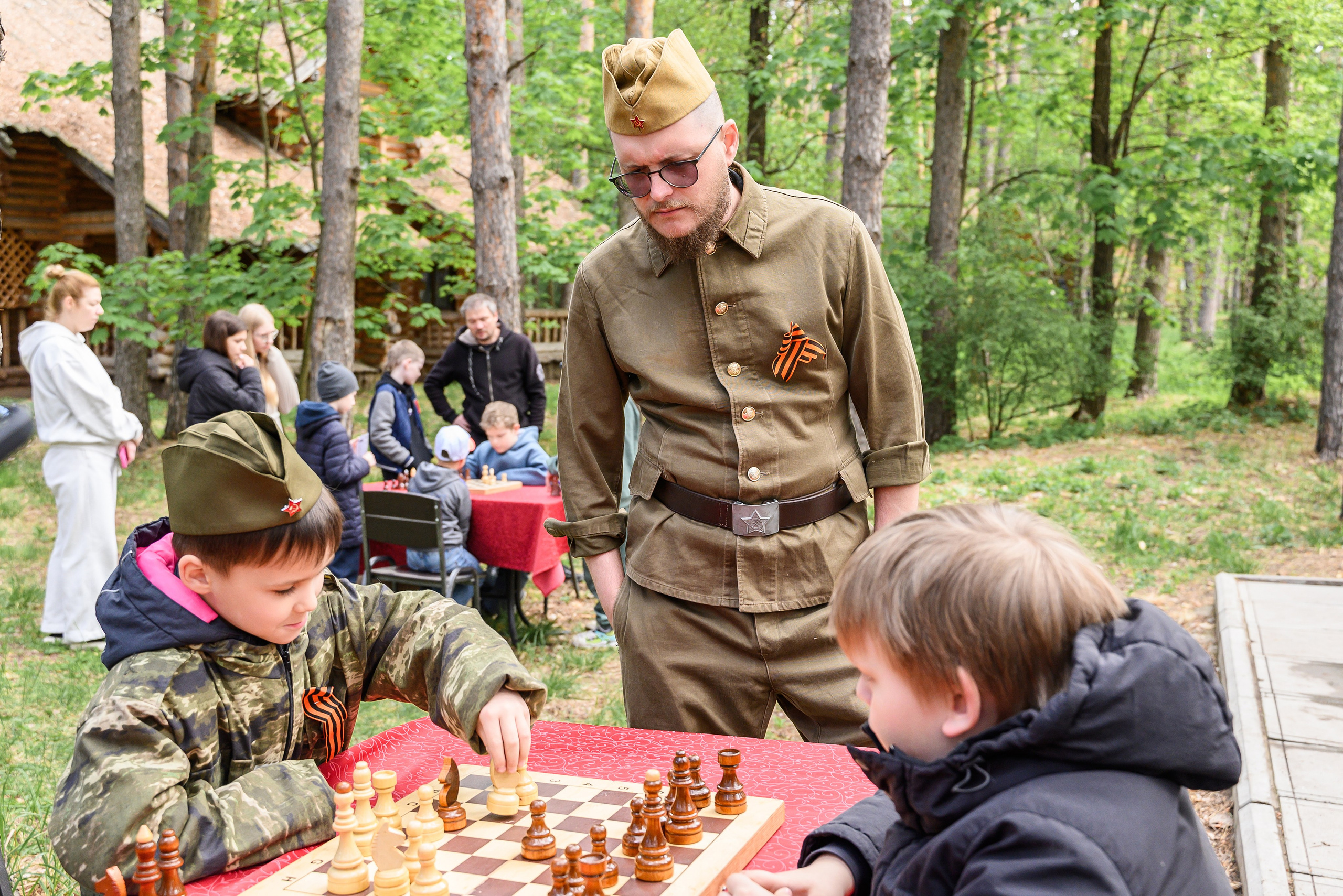 9 Мая (Архангельская слобода). Бжицких Виталий — фотограф г. Ульяновск