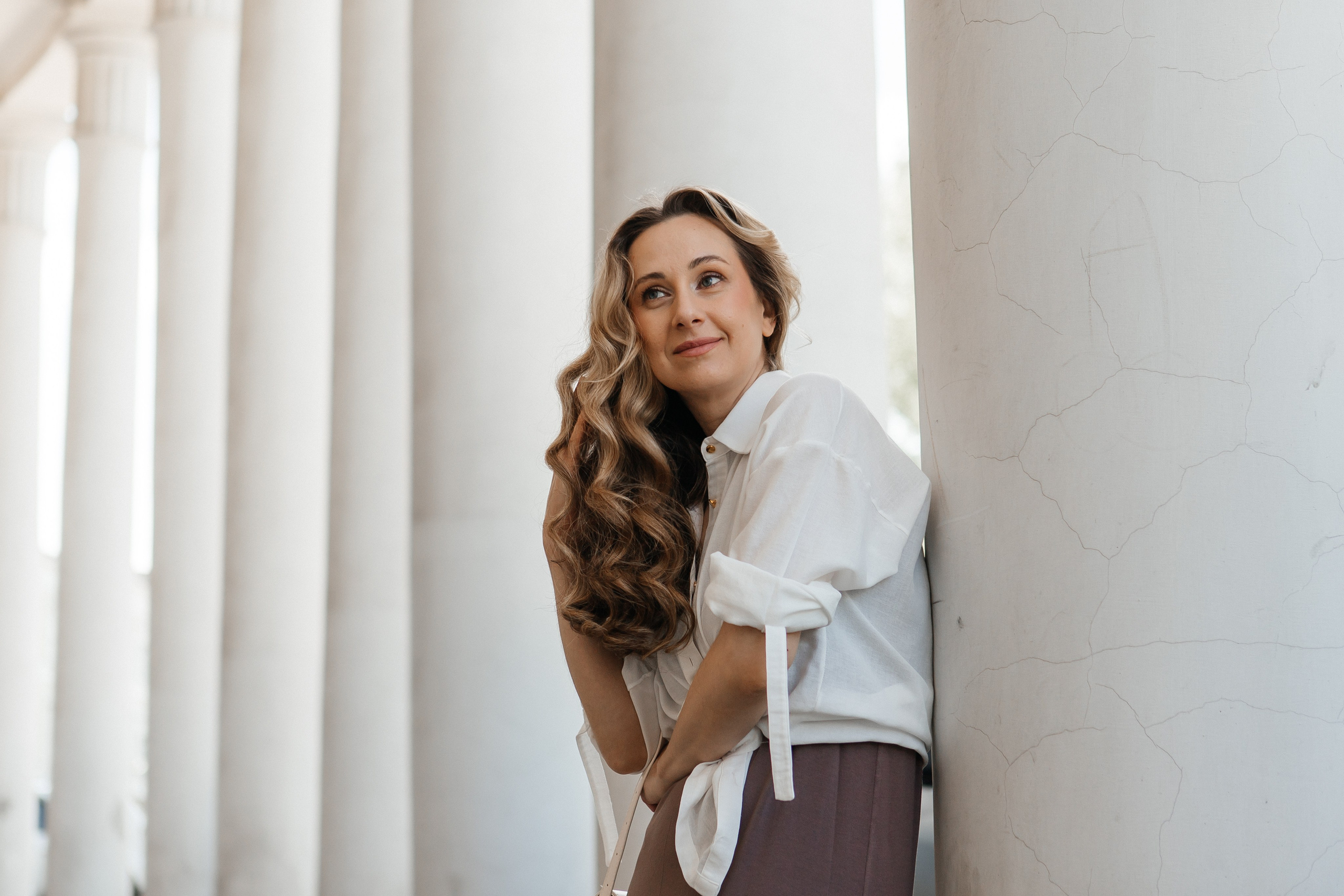 фотосессия на улице, фотопрогулка, фото прогулка, Иркутск, женская фотосессия, женский фотограф, фотопрогулка для девушки, уличная фотосессия, стрит фото, стрит фотосессия, фотография девушки на прогулке