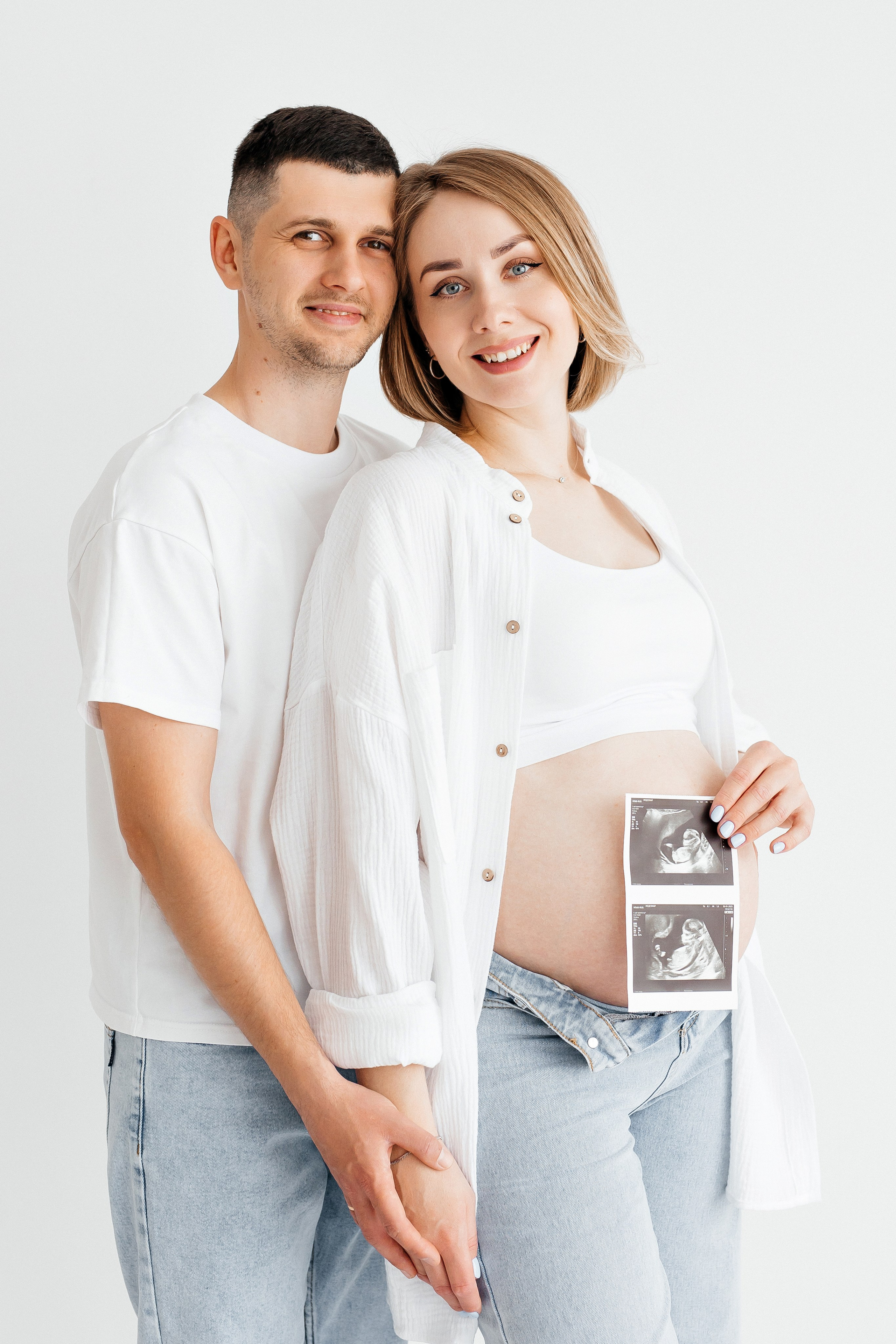 Беременность. Профессиональная детская и семейная фотостудия в Краснодаре