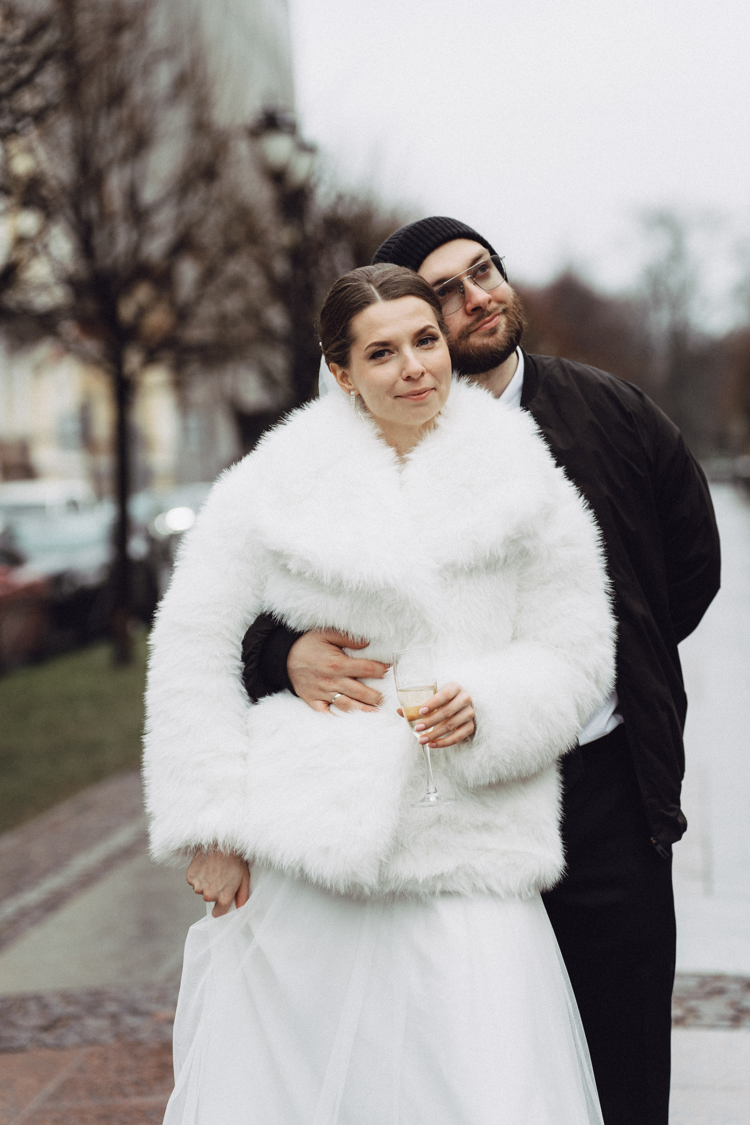 СВАДЕБНАЯ СЬЕМКА ВО ВТОРОМ ДВОРЦЕ (ДЕКАБРЬ) ТАКЖЕ СЬЕМКА В СТУДИИ НА ЧЕРНЫШЕВСКОЙ. Профессиональный фотограф, Санкт-Петербург — Виктория Богомолова