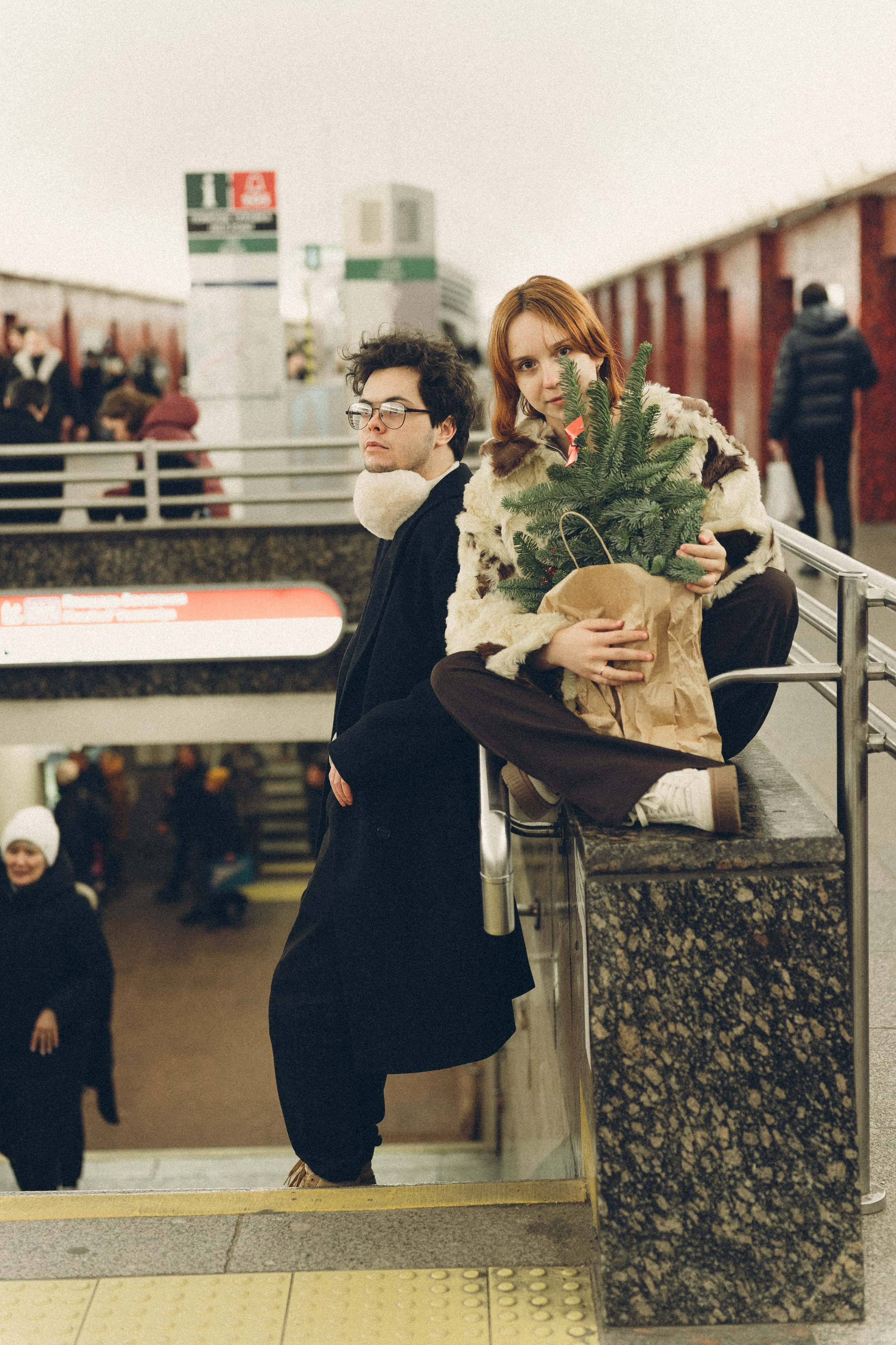 НОВОГОДНЯЯ ФОТОСЕСИИЯ ПАРЫ В МЕТРО ЛЮБОВЬ. Профессиональный фотограф, Санкт-Петербург — Виктория Богомолова