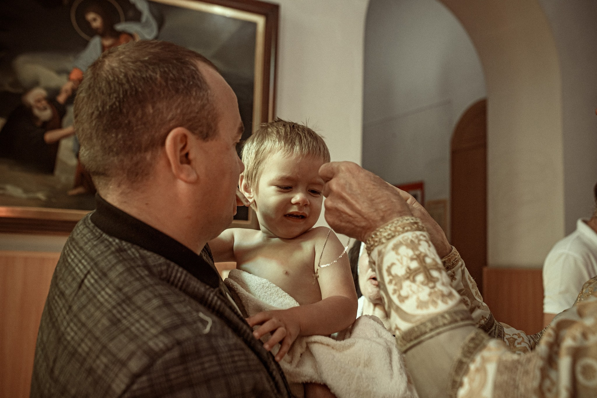 Таинство Крещения Егора. Храм п.Ахтырского. Детский семейный фотограф в Абинске