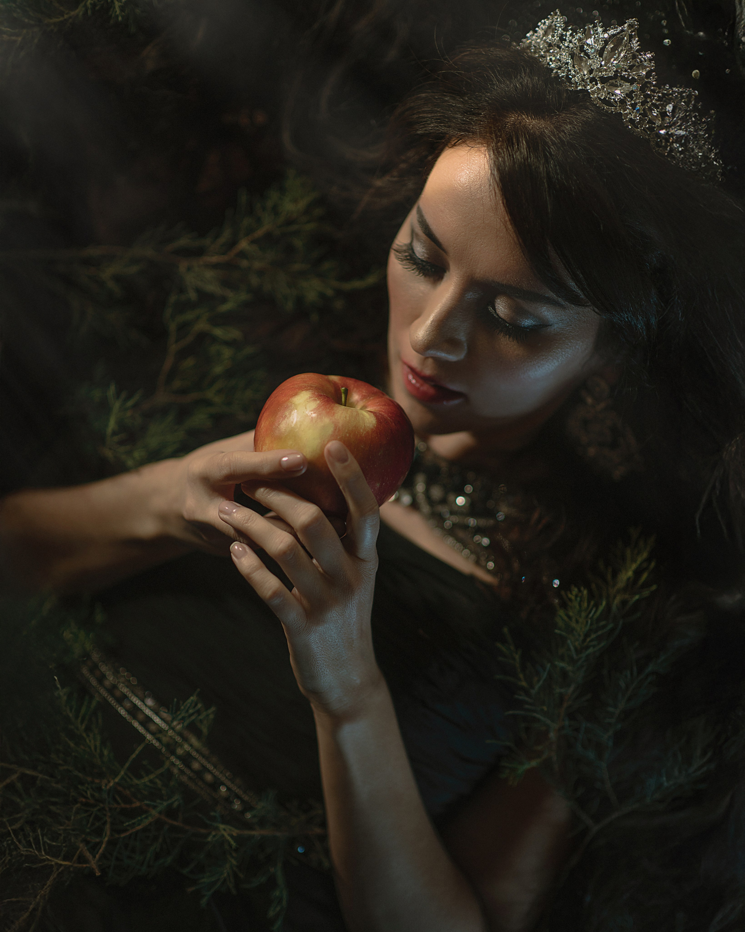 NY'2026. Елена Северина фотограф, Алматы: репортаж (спорт, концерты, конференции), предметная и фуд-съёмка, портреты, каталоги, фэшн, ретушь