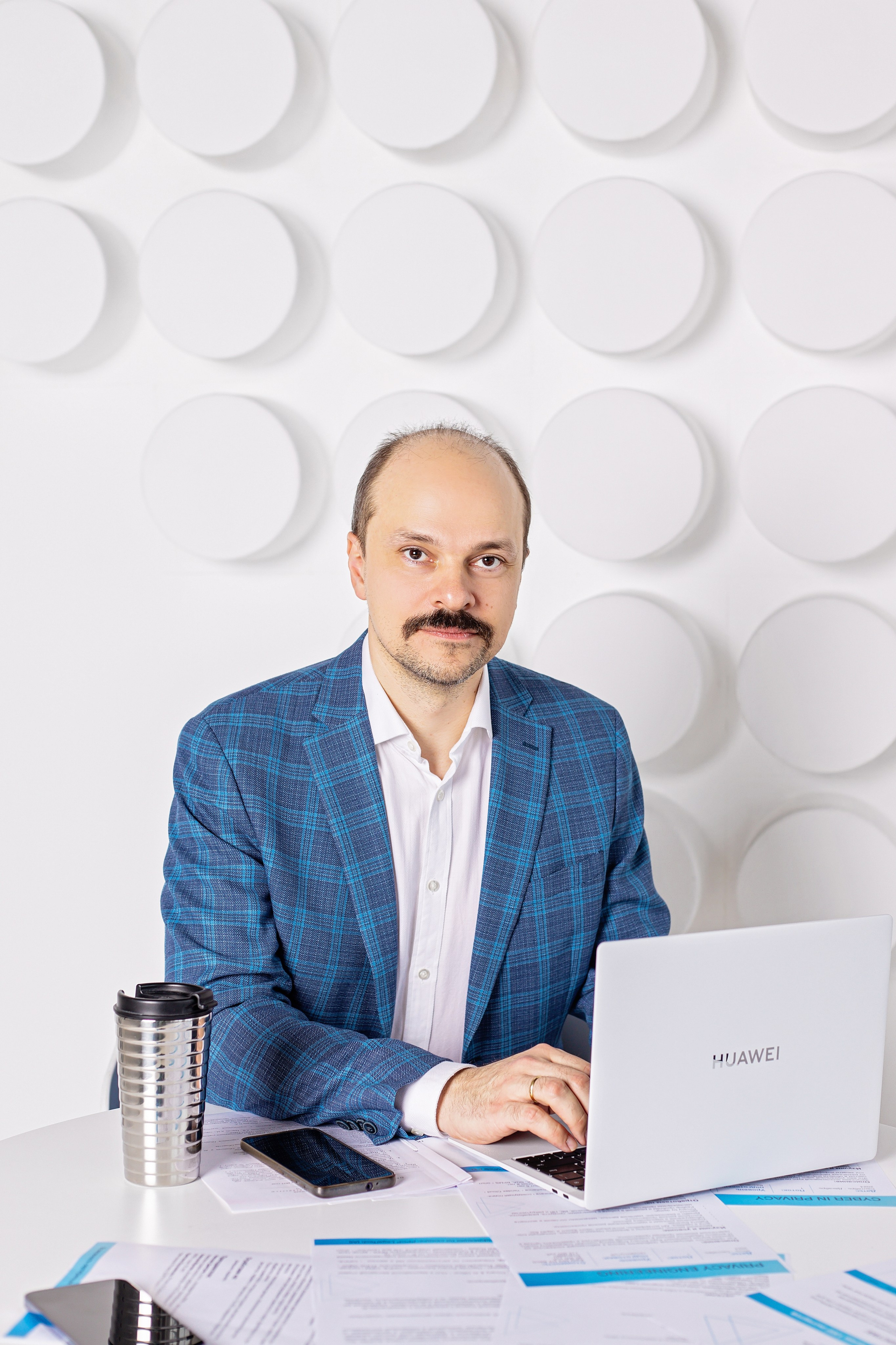 Компания по защите персональных данных. Фотограф в Москве Ксения Мокрушина | Brand & Women photographer