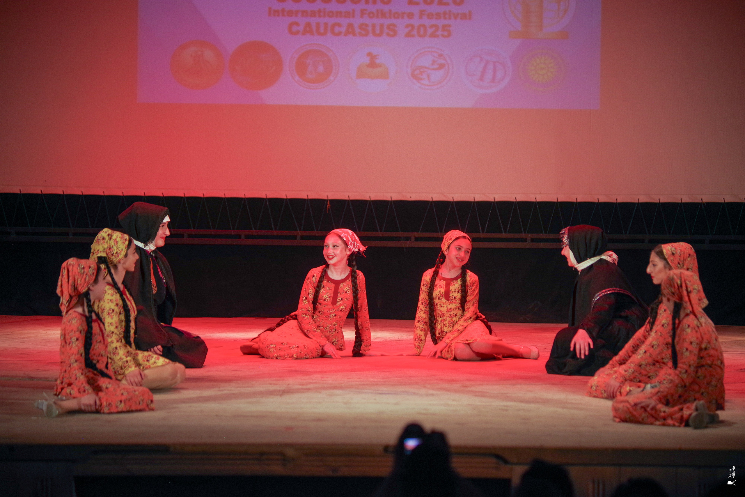 Танцы в прекрасном Они. Портретный фотограф Денис Милютин