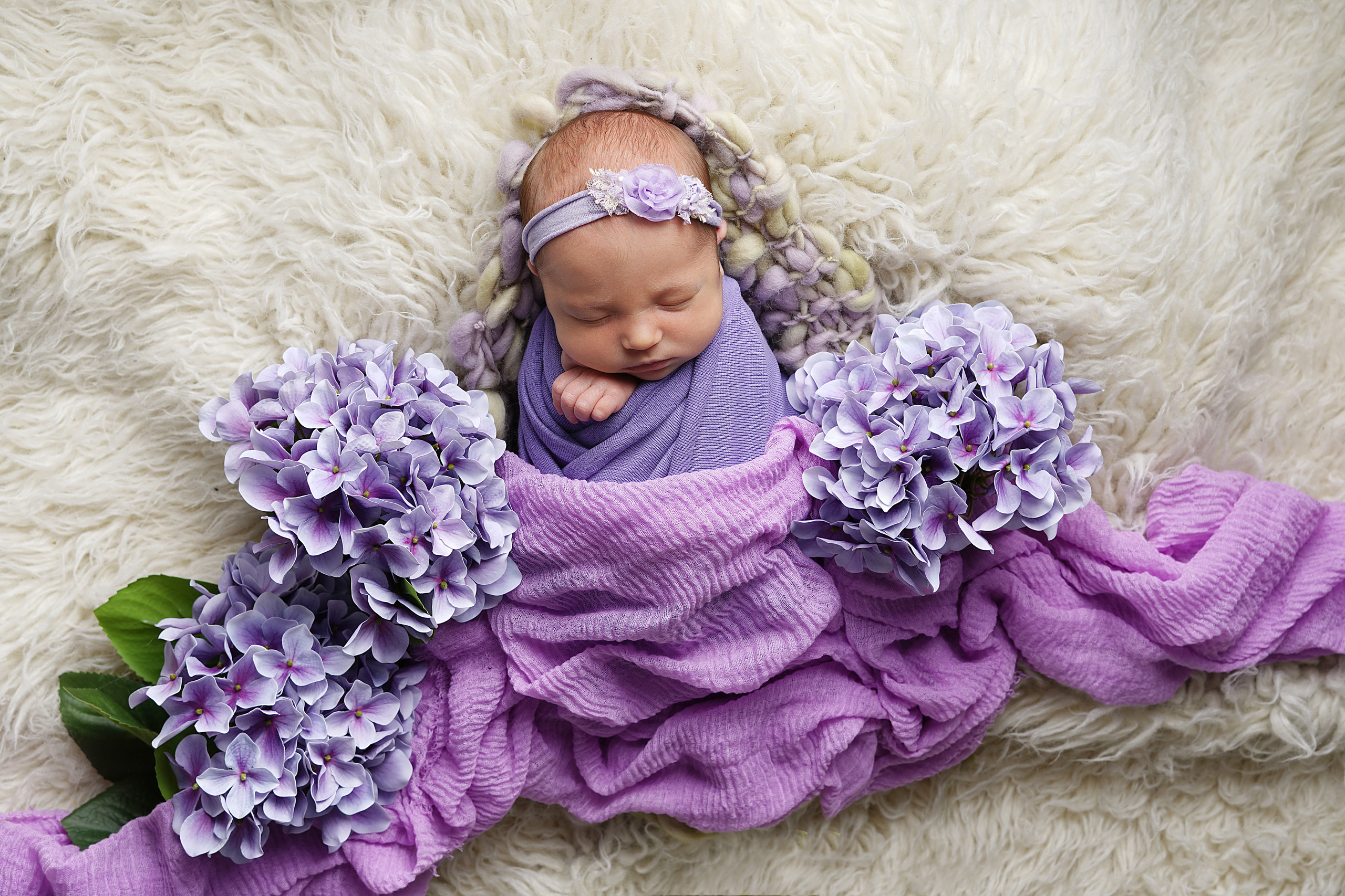 Новорожденные. Фотограф новорожденных Тюмень