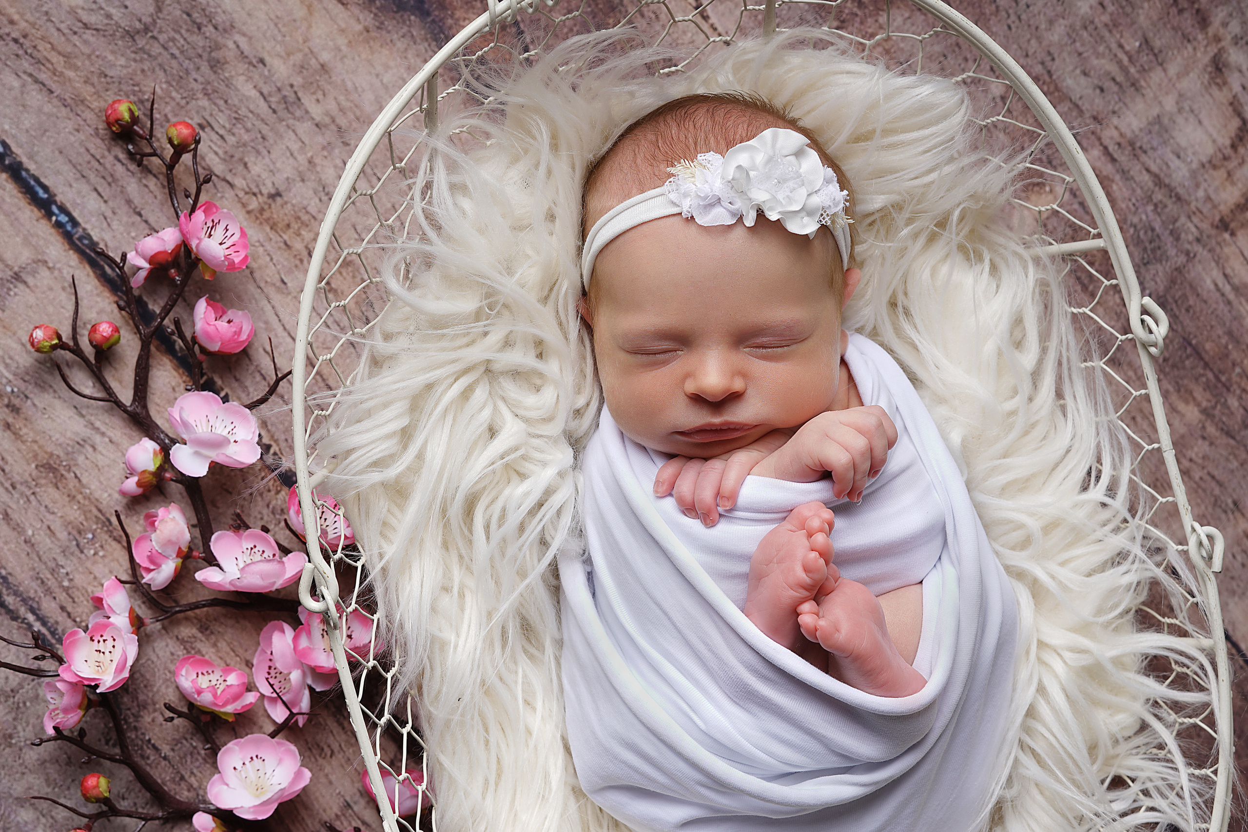 Новорожденные. Фотограф новорожденных Тюмень