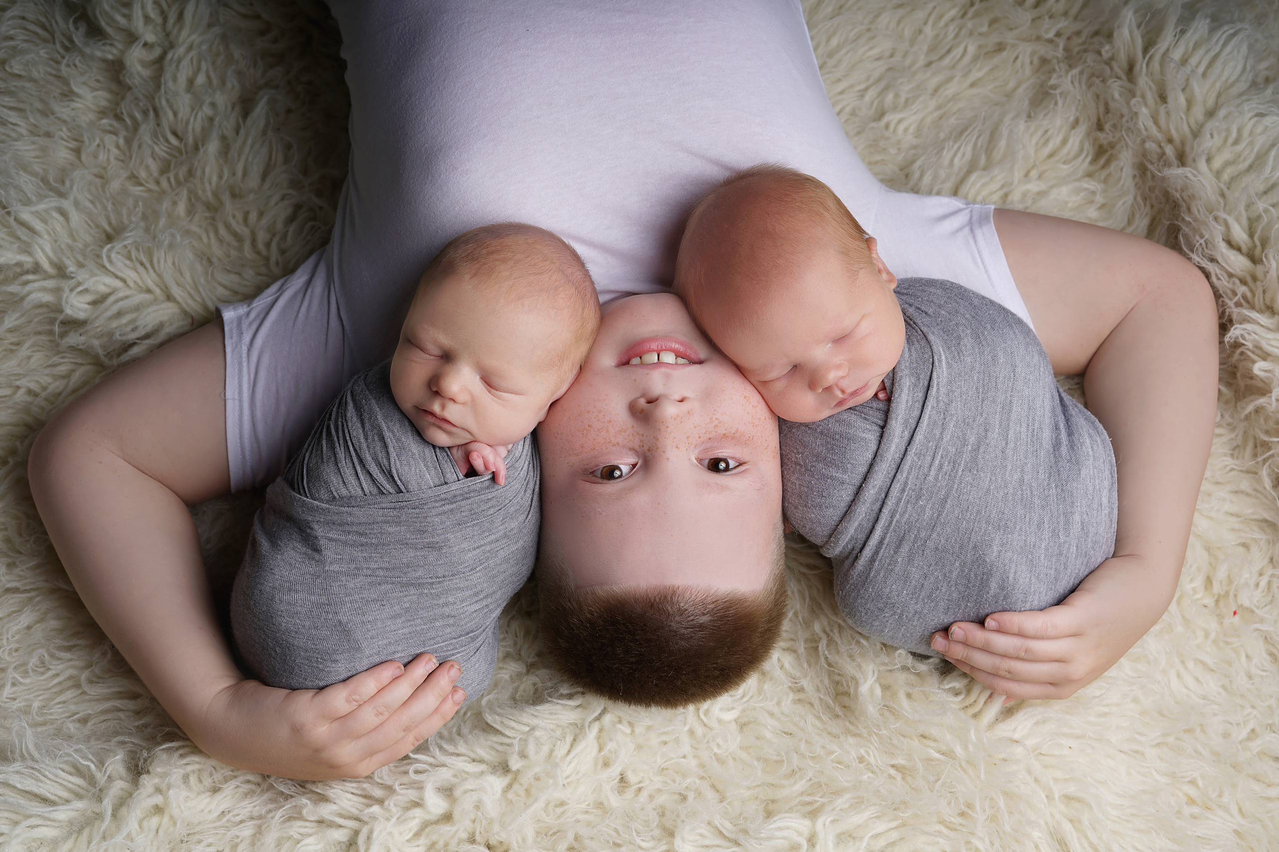 Новорожденные. Фотограф новорожденных Тюмень