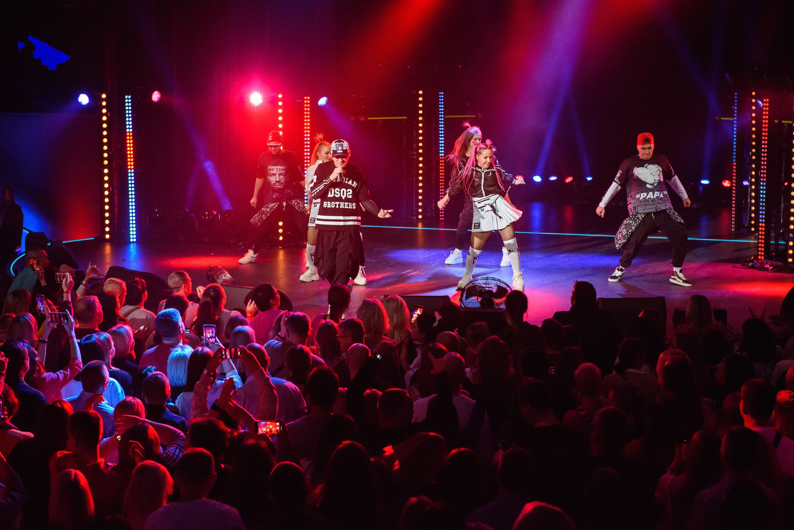 «КАР-МЭН» — «Имена на все времена», Вегас Сити Холл. Бренд-фотограф для экспертов и блогеров в Москве Влада Горбовская