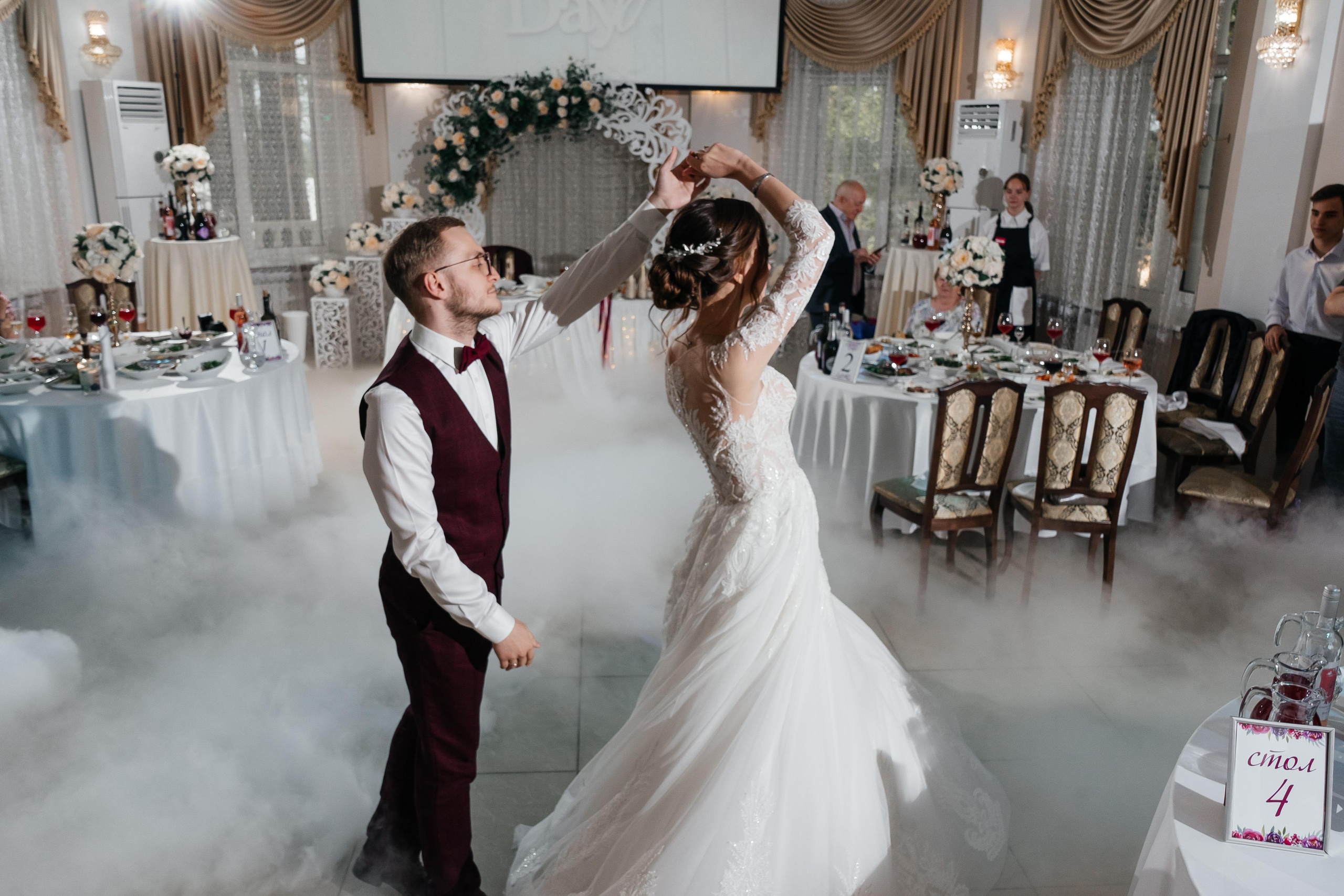 Любовь на берегу Амура. Фотограф Иркутск, Ангарск, Усолье-Сибирское. Выпускные альбомы